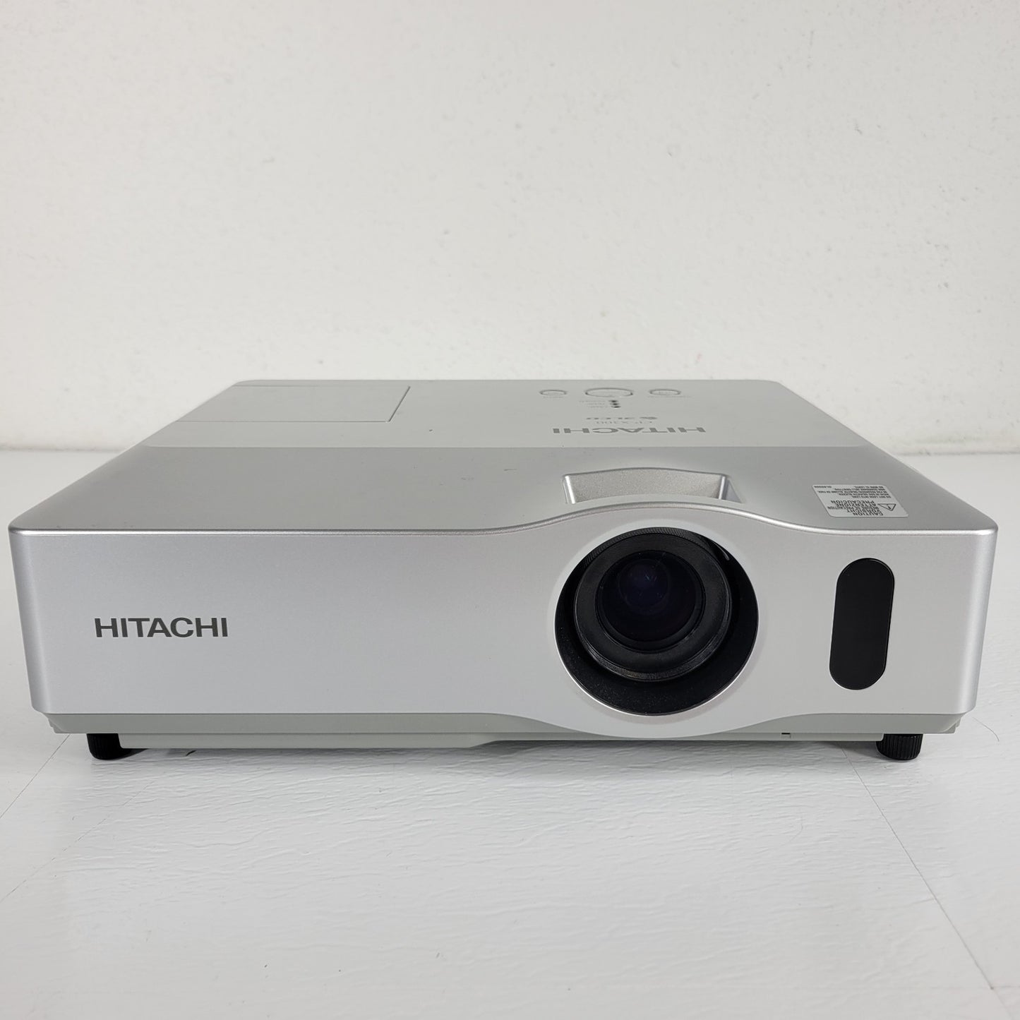 TESTED HITACHI CP-X300 3LCD Conference Room Portable Projector, VGA, S-VIDEO