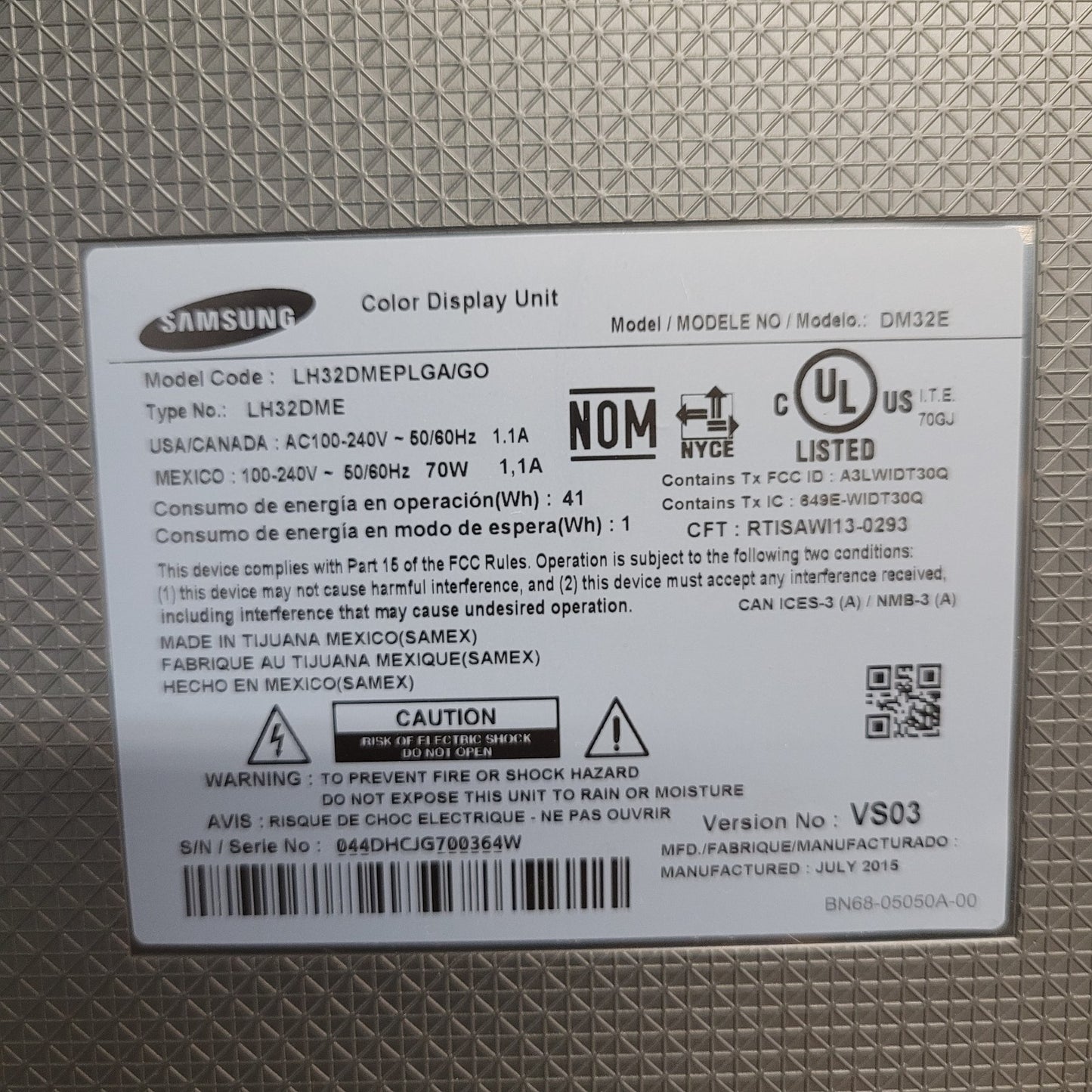 AFC Industries Medical Computer Cart Samsung DM32E 32in Monitor Tripp Lite UPS