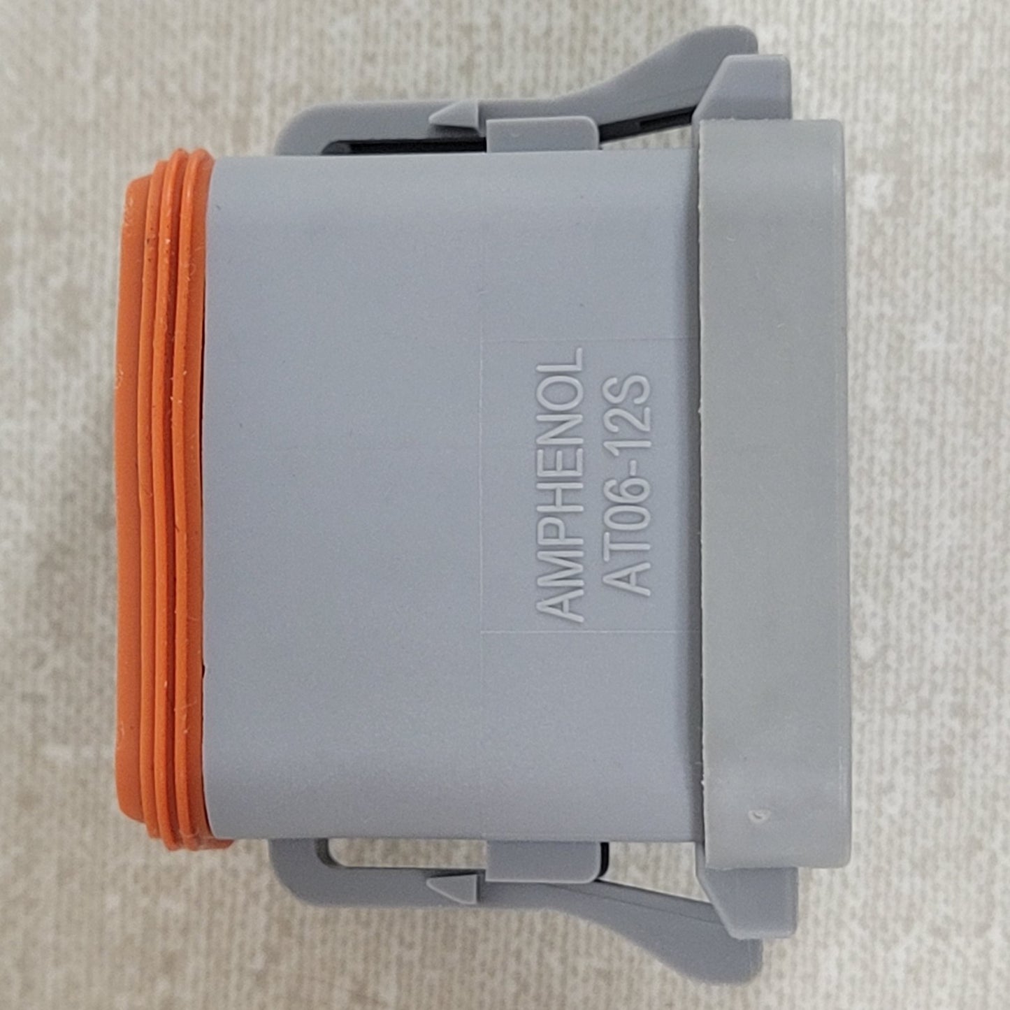 Lot of 10 Amphenol AT06-12SA-EC01 12-Way Plug Connector Housings Deutsch