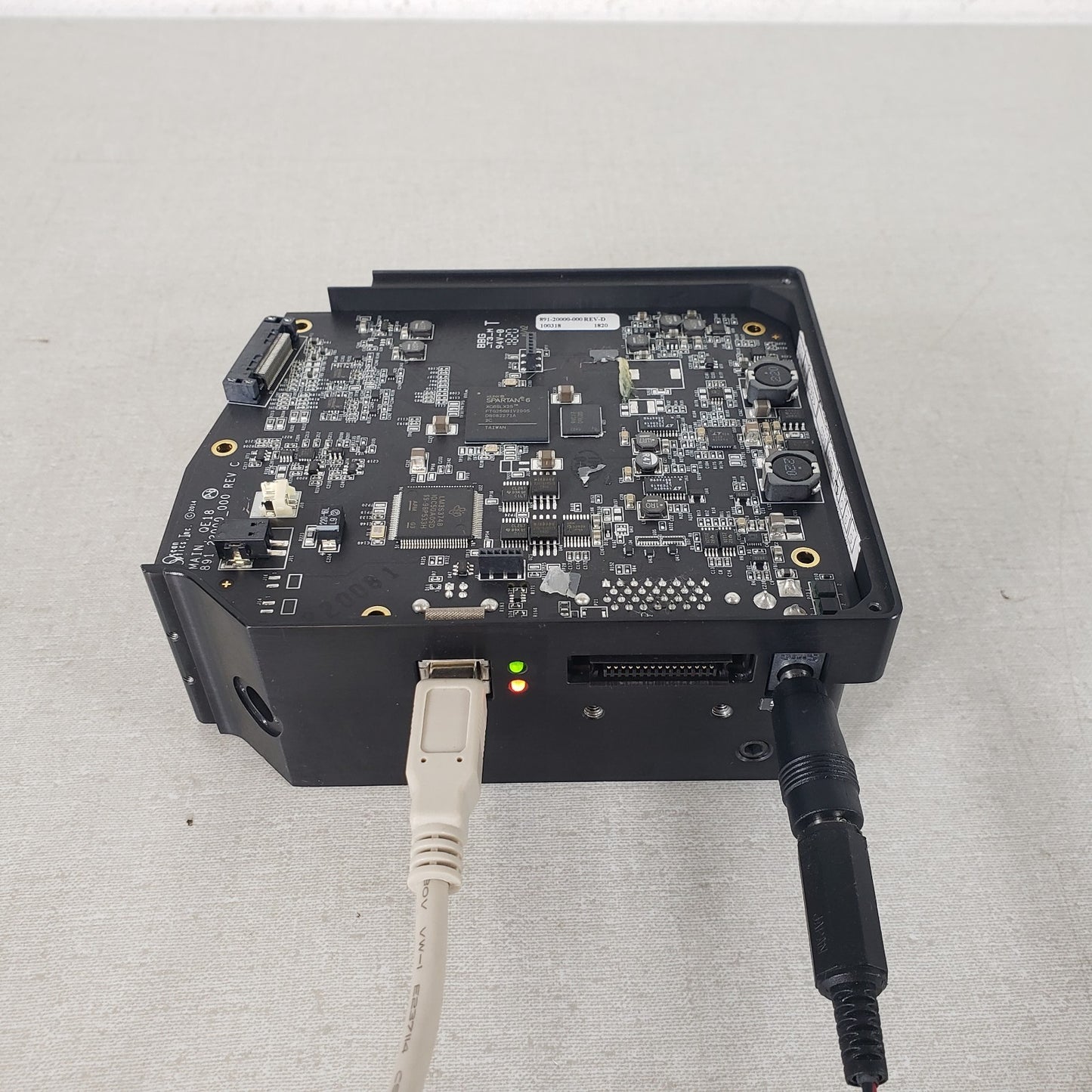 *READ* TESTED Ocean Optics QE Pro Spectrometer Main Control Board PCB & Case