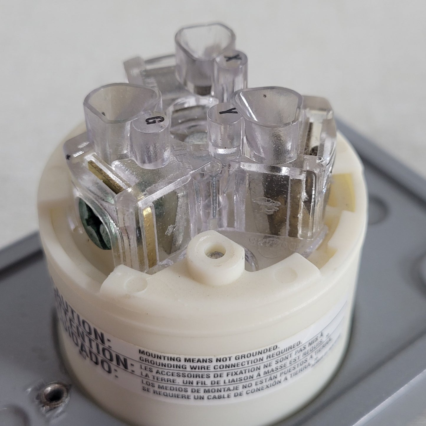 17388AAA 30A 230V Industrial Compressor Electrical Outlet Box FD FS Mount Gray