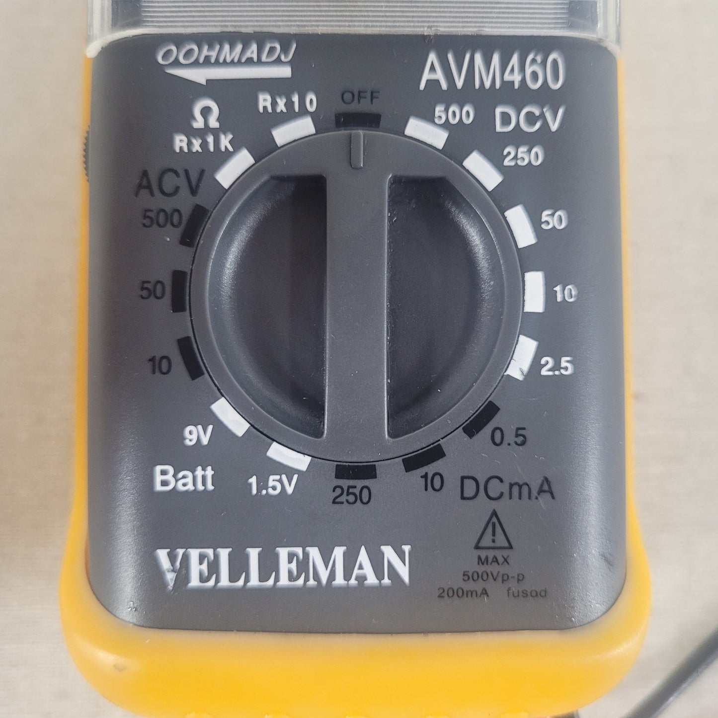 Velleman AVM460 Analog Multimeter AC/DC Voltage Current Ohms w/ Test Leads