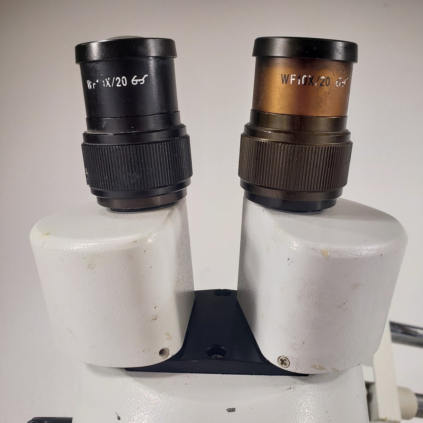 AmScope SM-4B Series 3.5-22.5x Stereo Microscope w/double Arm Stand Wide View