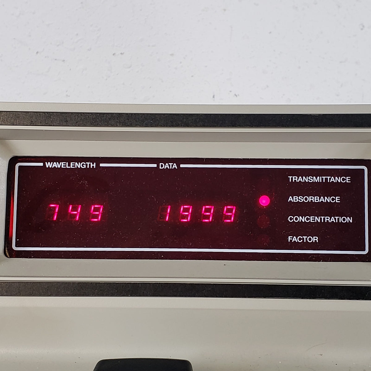 SPECTRONIC 20D+ 333183 Digital Spectrophotometer 340-950nm No Sample Holder