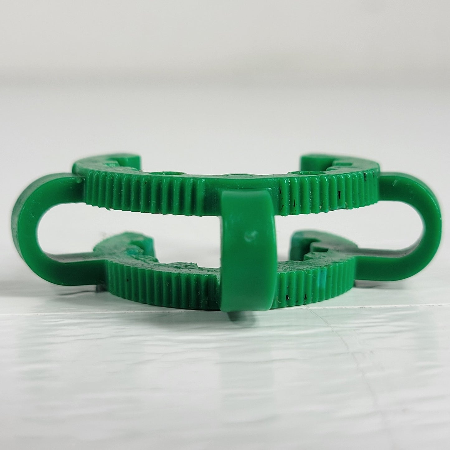 Pack of 12- SCHOTT DURAN KECK KC24 Green #24 Joint Clips POM Conical Glassware