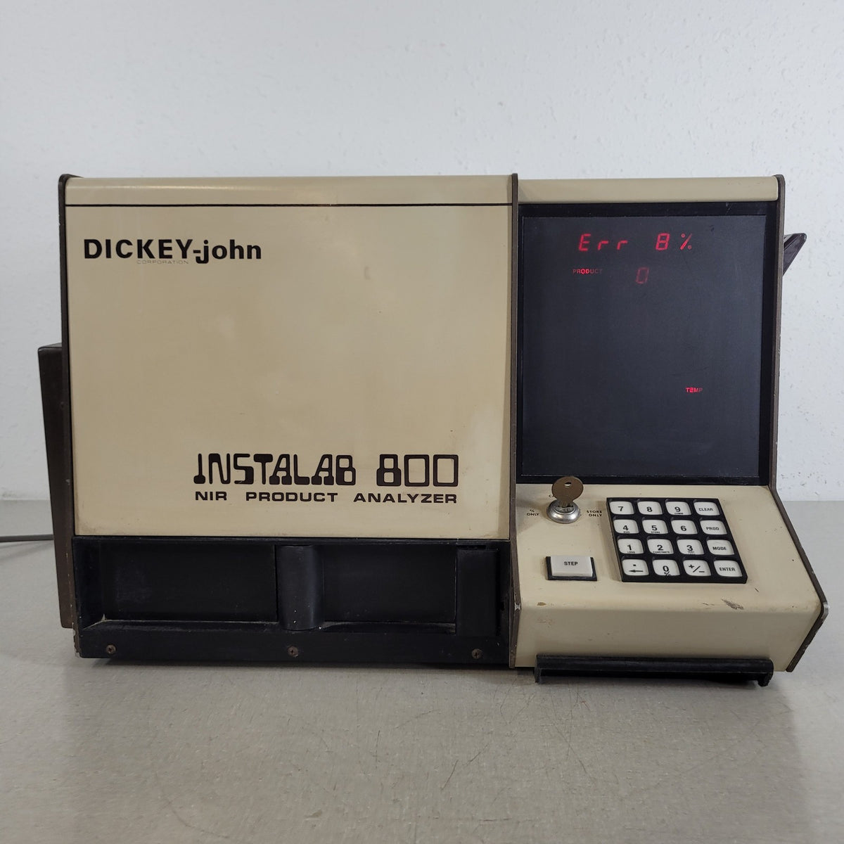 Dickey-john InstaLab 800 NIR Grain Protein Oil Moisture Analyzer Powers Up