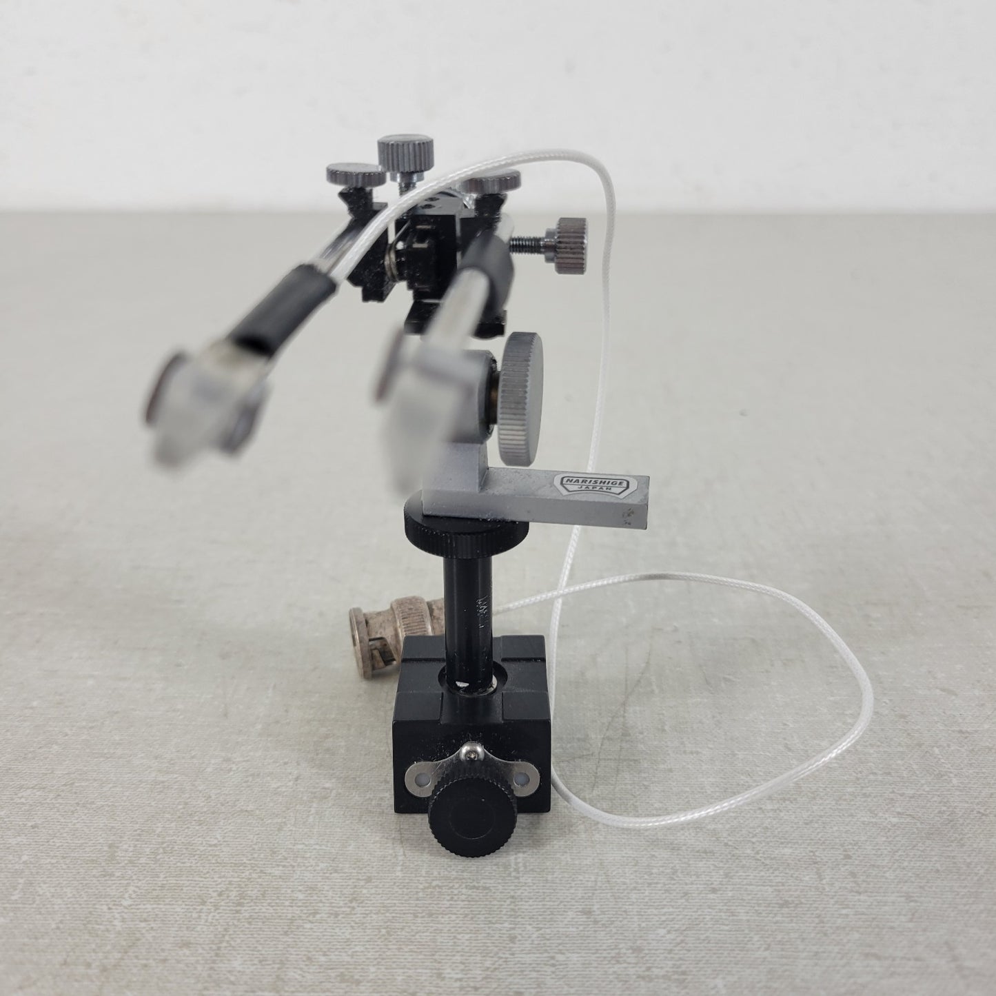 Narishige Stereotaxic 3-Axis Micromanipulator Rail w/ Ball Joint and Electrodes