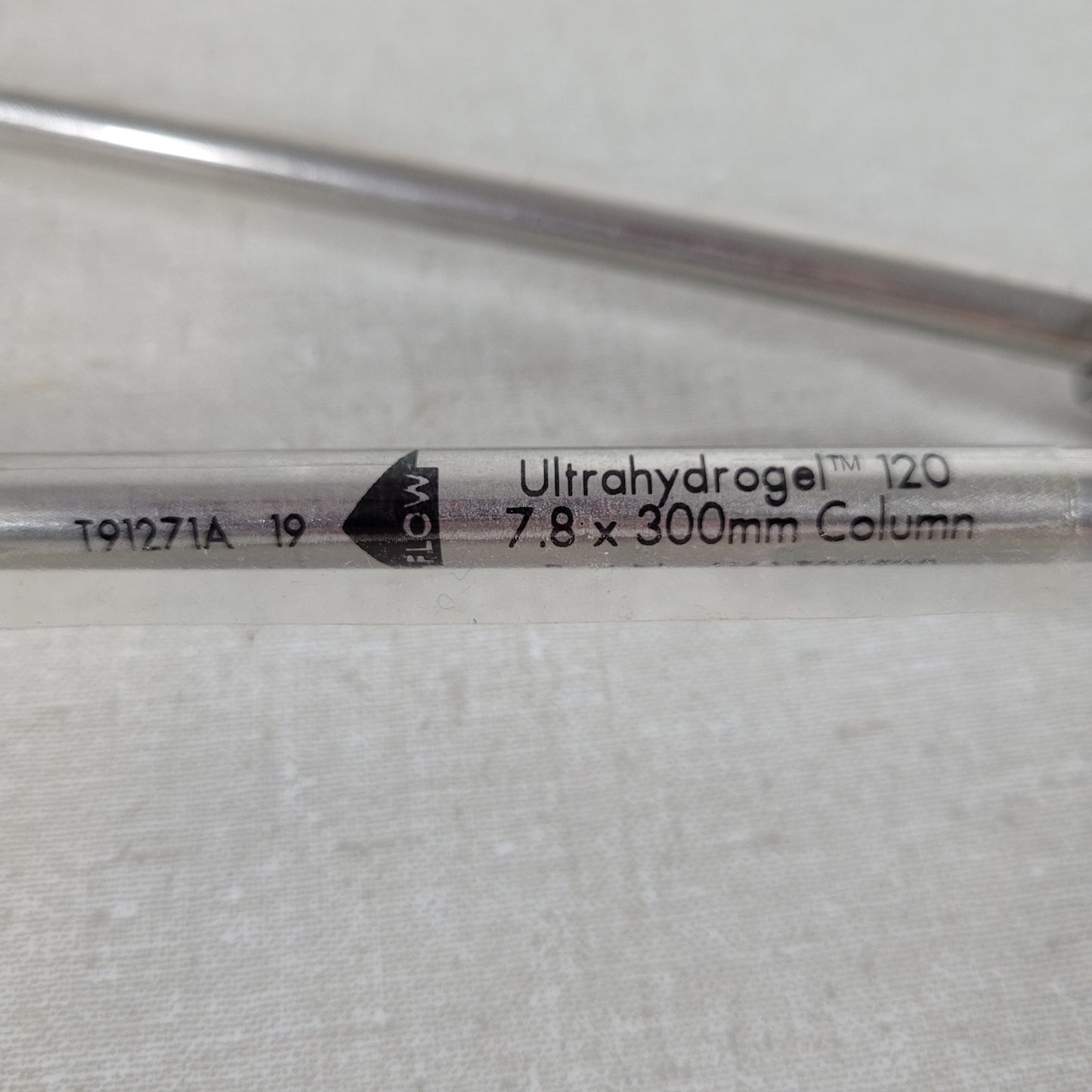 Lot of 16 Waters Assorted HPLC Liquid Chromatography Columns with Case