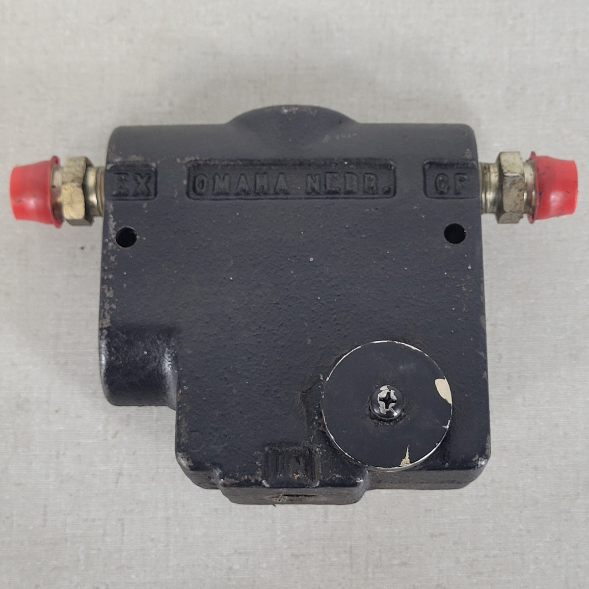 BRAND HYDRAULICS Single Inlet & Dual Outlet Industrial Hydraulic, No Inlet Valve