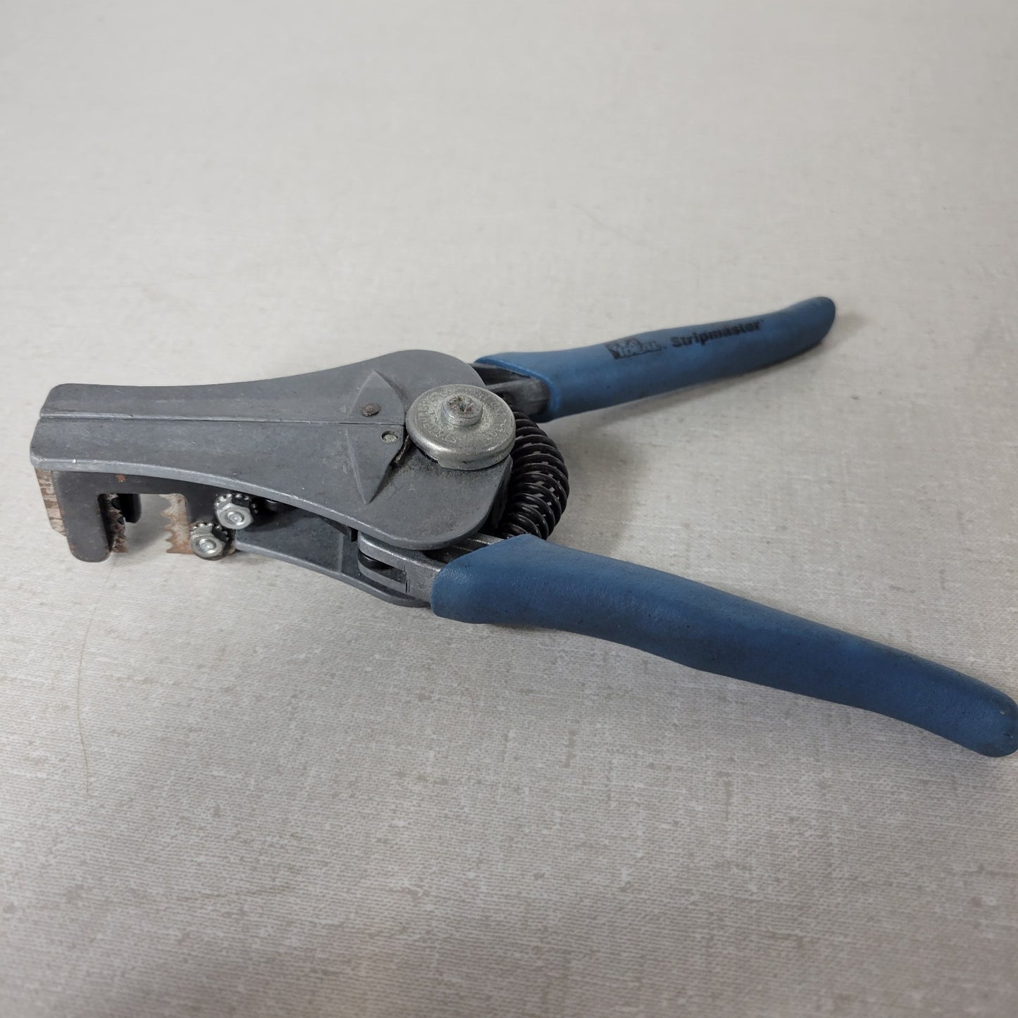 IDEAL 45-091 Stripmaster Automatic Wire Stripper w/ L-4420 Blades 10-18 AWG