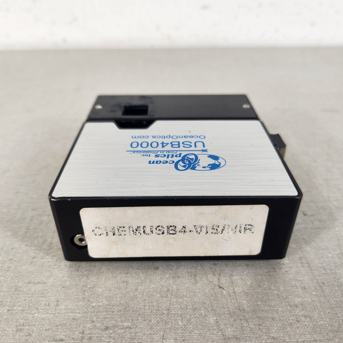 TESTED Ocean Optics CHEMUSB4-VIS/NIR USB4000 Spectrometer w/ Cuvette Light