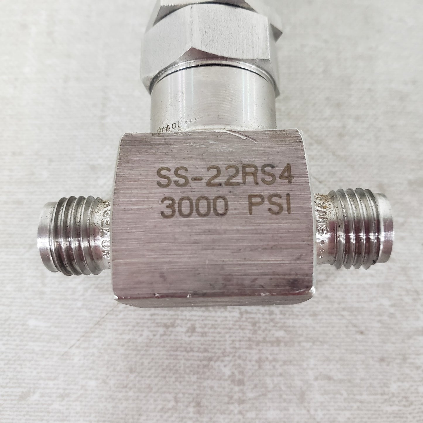 WHITEY SS-22RS4 1/4in High Precision Micro Metering Valve 3000 PSI Swagelok