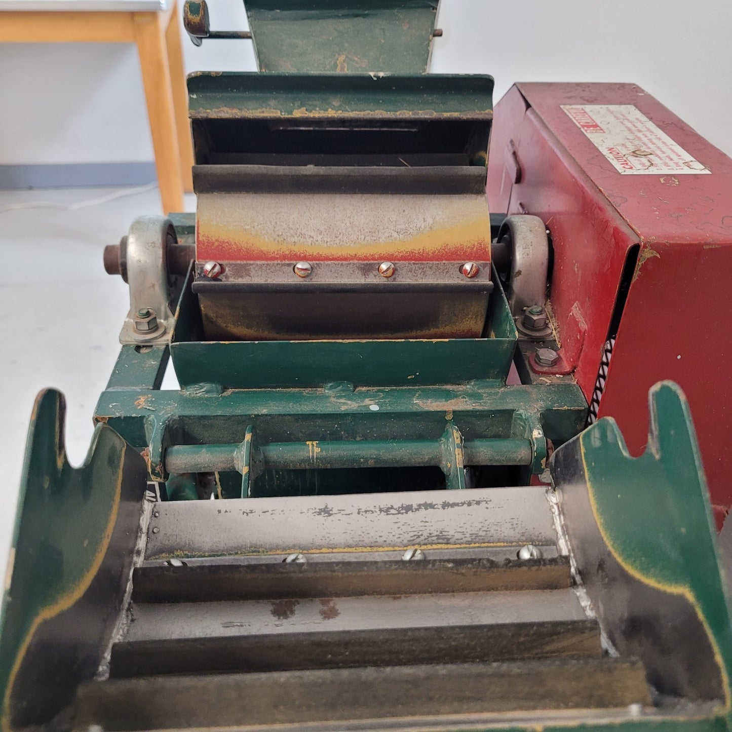 Tested ALMACO Plant & Head Thresher Vintage Seed Grain Research Thresher Cart