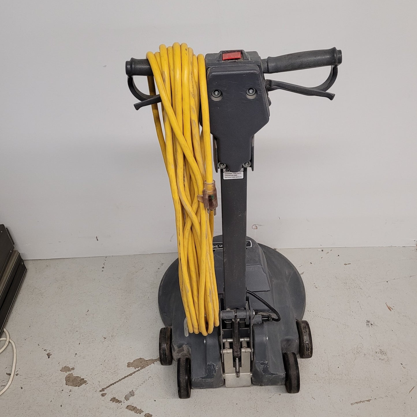 Nilfisk Advance Advolution 20XP 01520A 20" Dust Control Floor Burnisher Tested