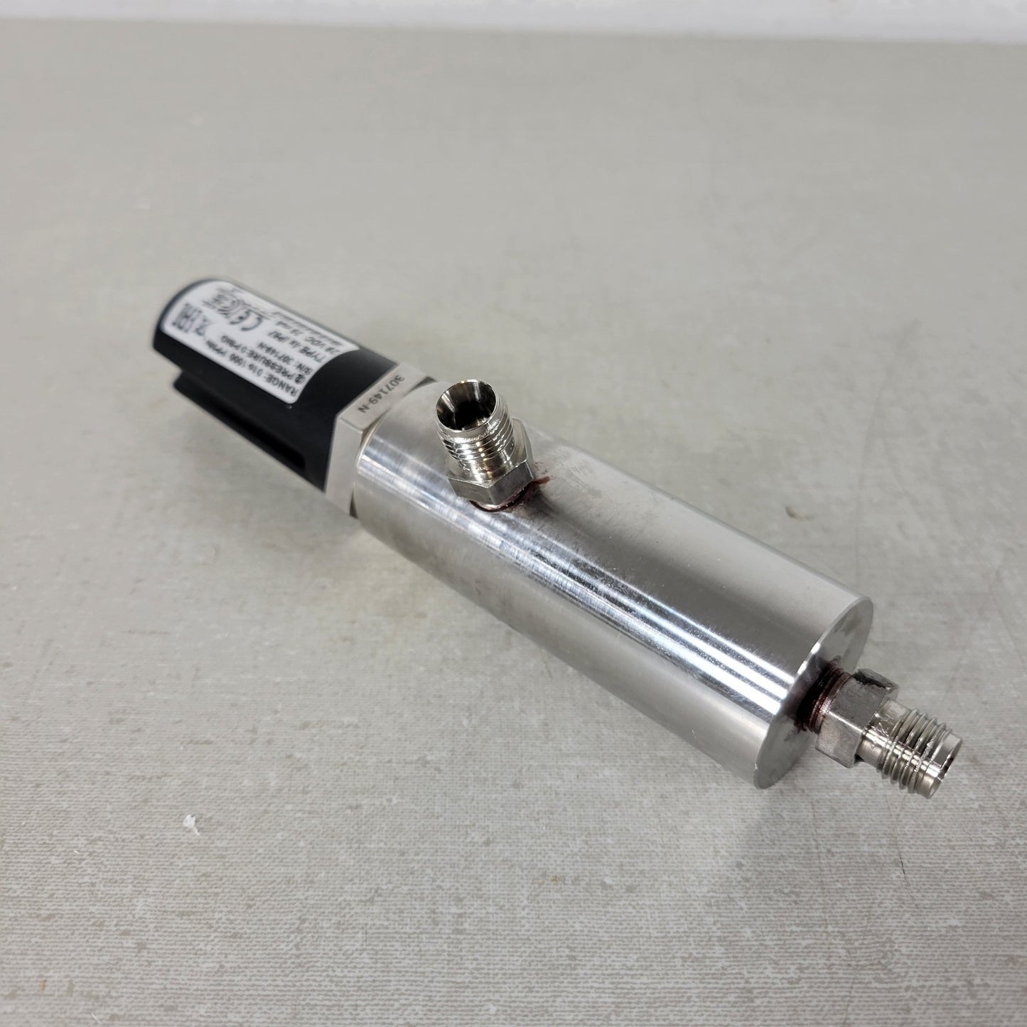 GE Panametrics VeriDri Moisture Transmitter 0-1000 PPMv 4-20mA 28VDC 1/4" Swagel