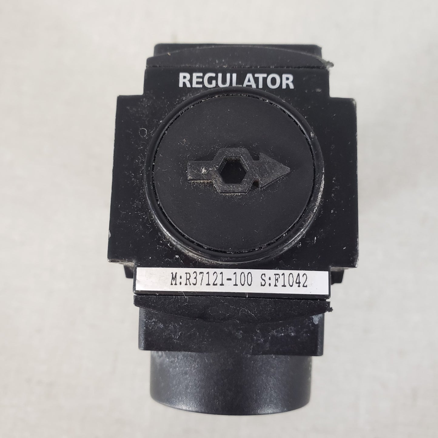INGERSOLL RAND ARO R37121100 Relieving Pneumatic Regulator no Gauge