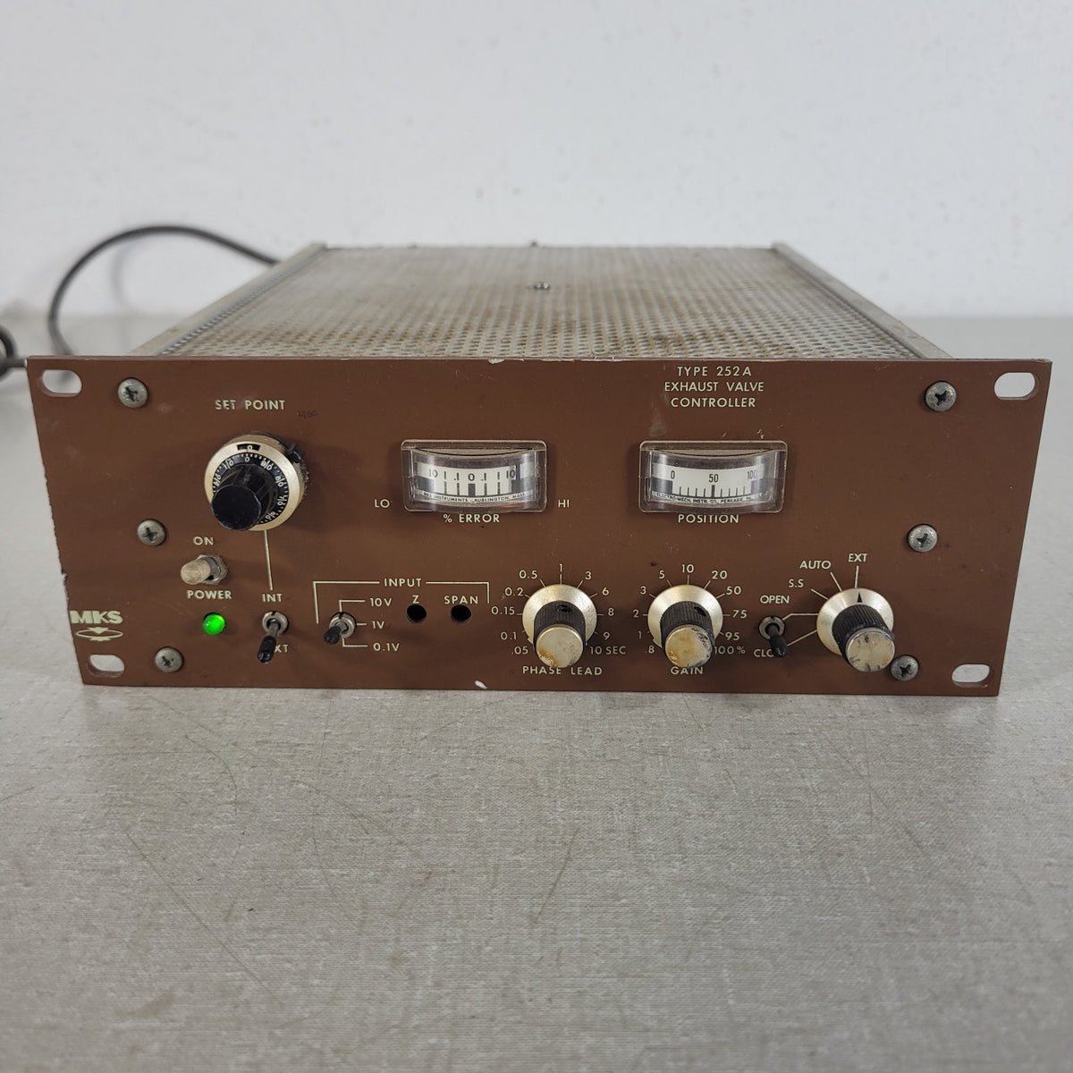 MKS Granville Phillips 252A-1-VPO-SPPC Exhaust Valve Controller Powers On