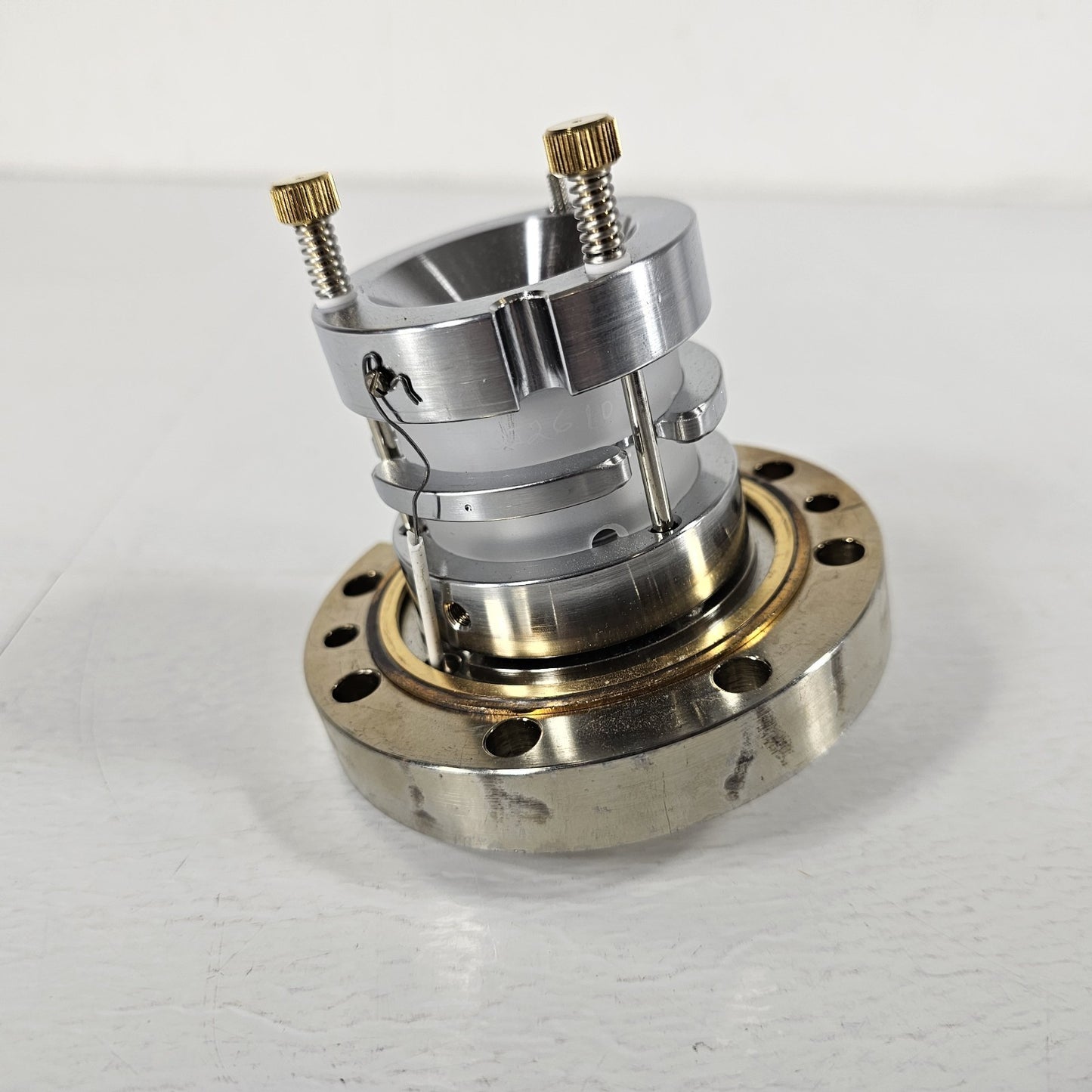 Varian Saturn GC/MS Ion Trap Analyzer Assy TL 4.5" CF Conflat DN63CF UHV Flange