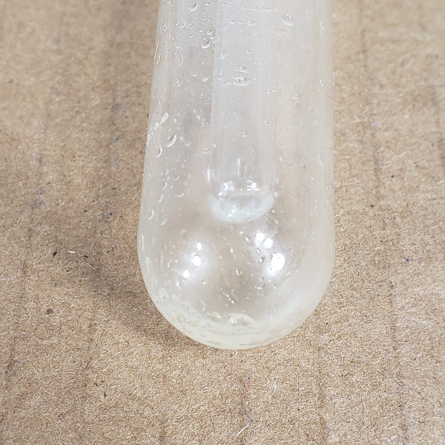 Unbranded Glass Micro Gas Bubbler System 1/4" Straight Tube Inlet ~7" Tall