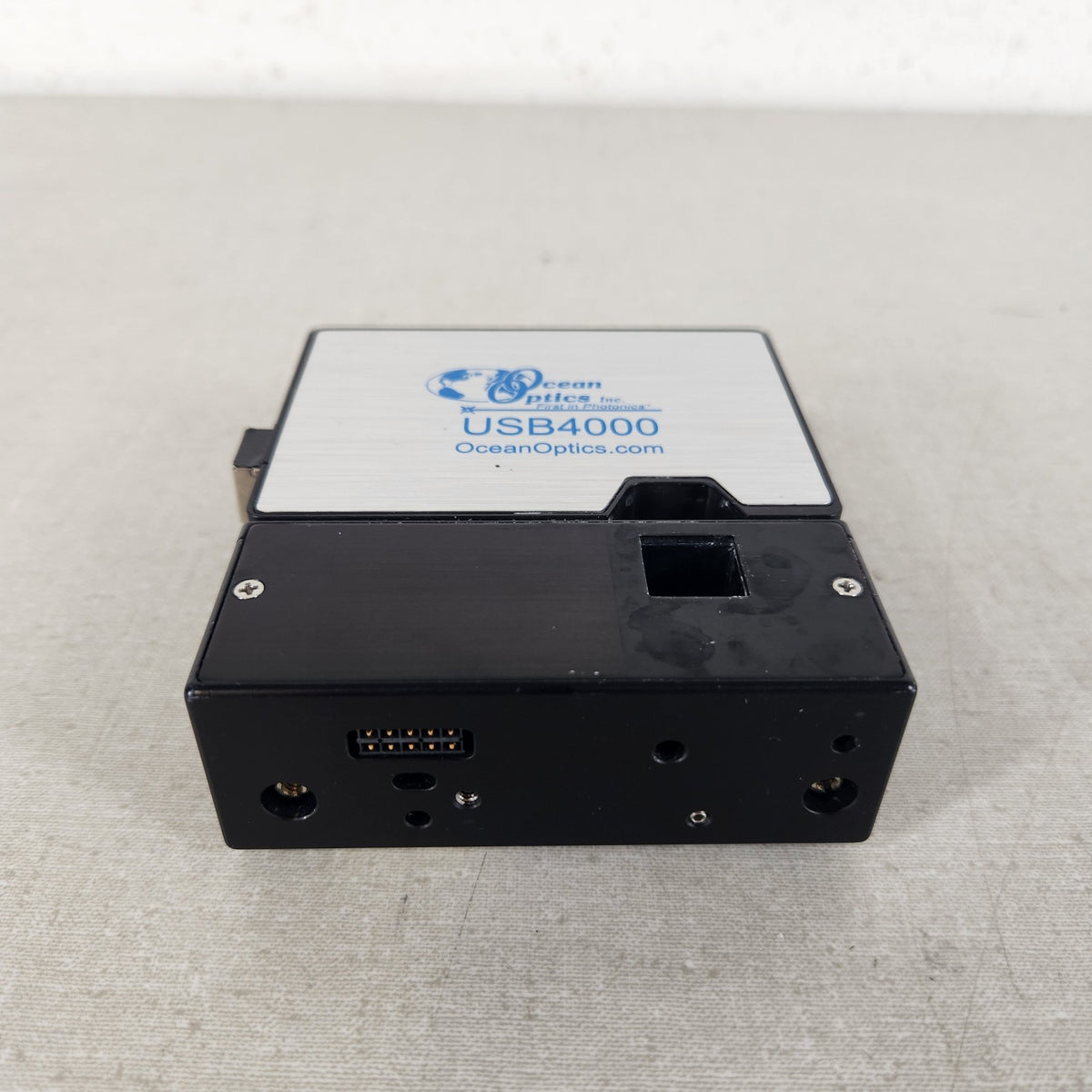 TESTED Ocean Optics CHEMUSB4-VIS/NIR USB4000 Spectrometer w/ Cuvette Light
