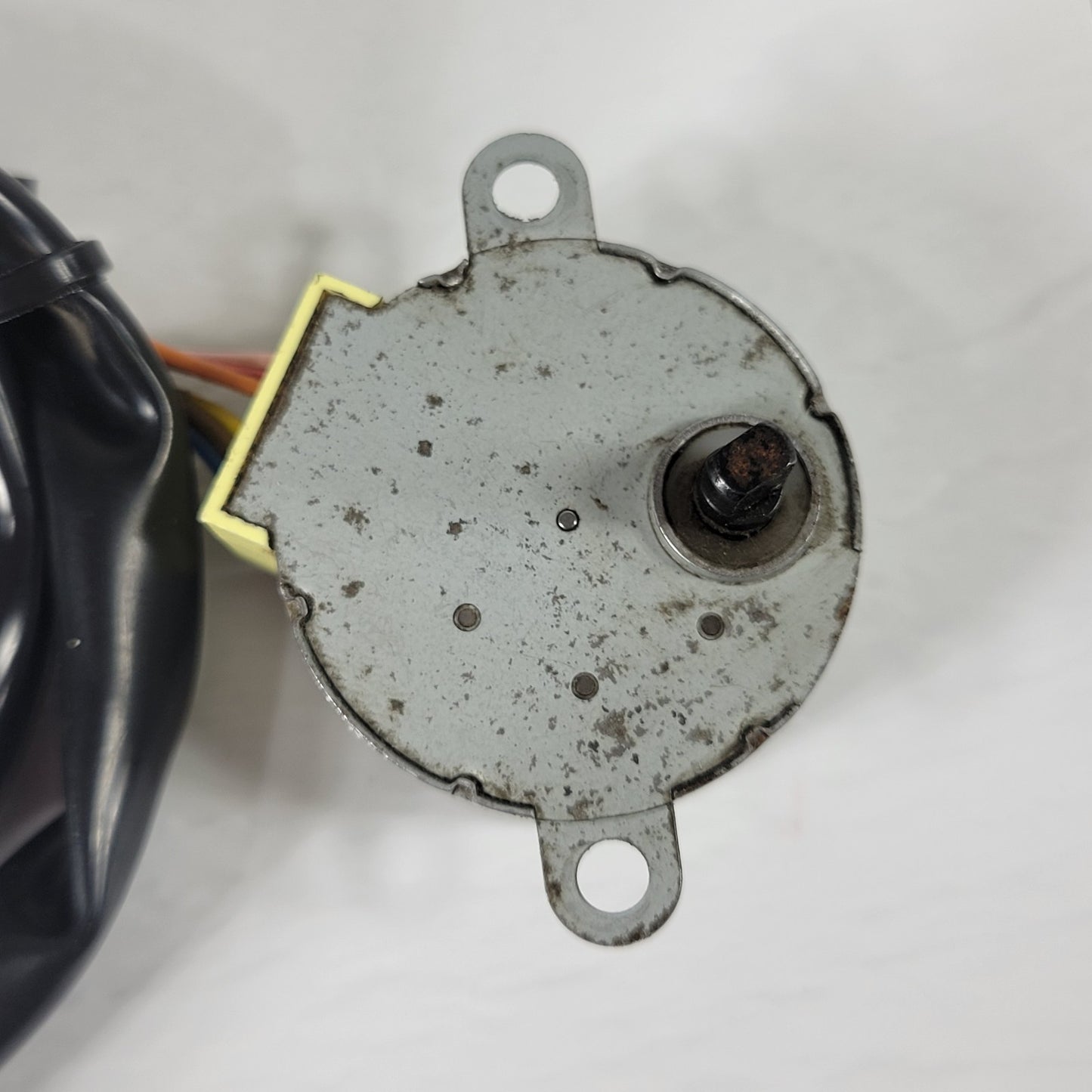 Mitsubishi Materials MP35ED 3124 R 24VDC 650 ohm Stepping Motor 3 x 5 mm Drive