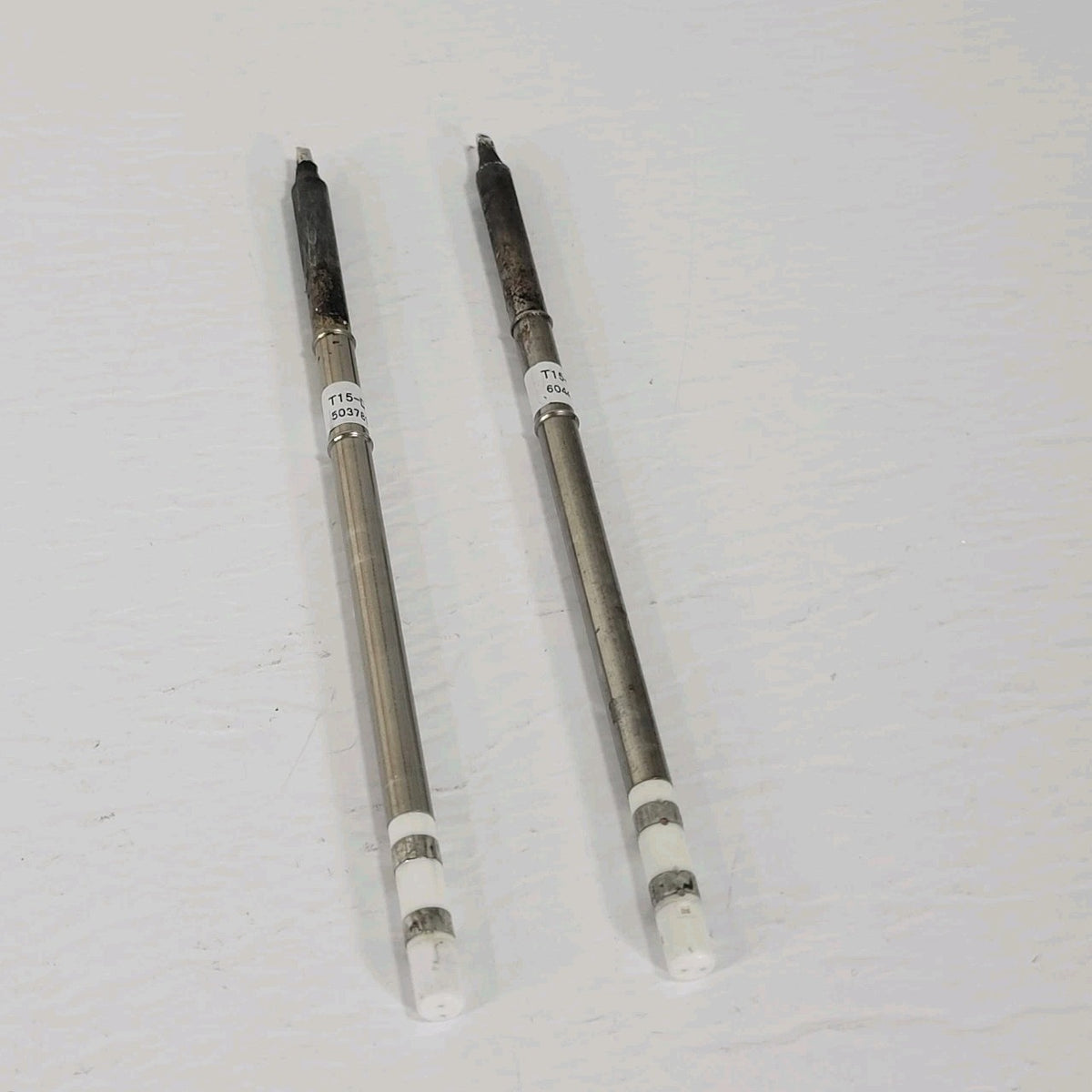 Lot of 2 Hakko T15-D24 2.4mm Chisel Soldering Tips FX-951 FM-203 FM-206