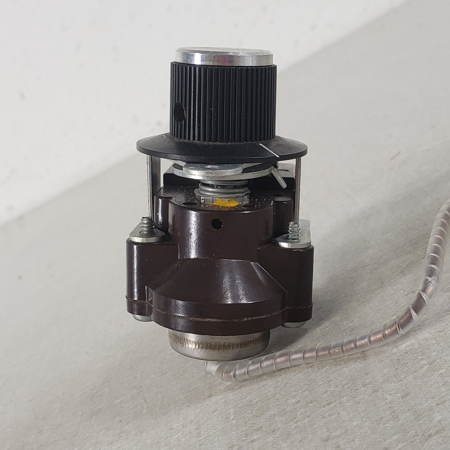 White Rodgers E12 Type 261-204 Thermostat Style C2 CAT  Max Temp 265°F
