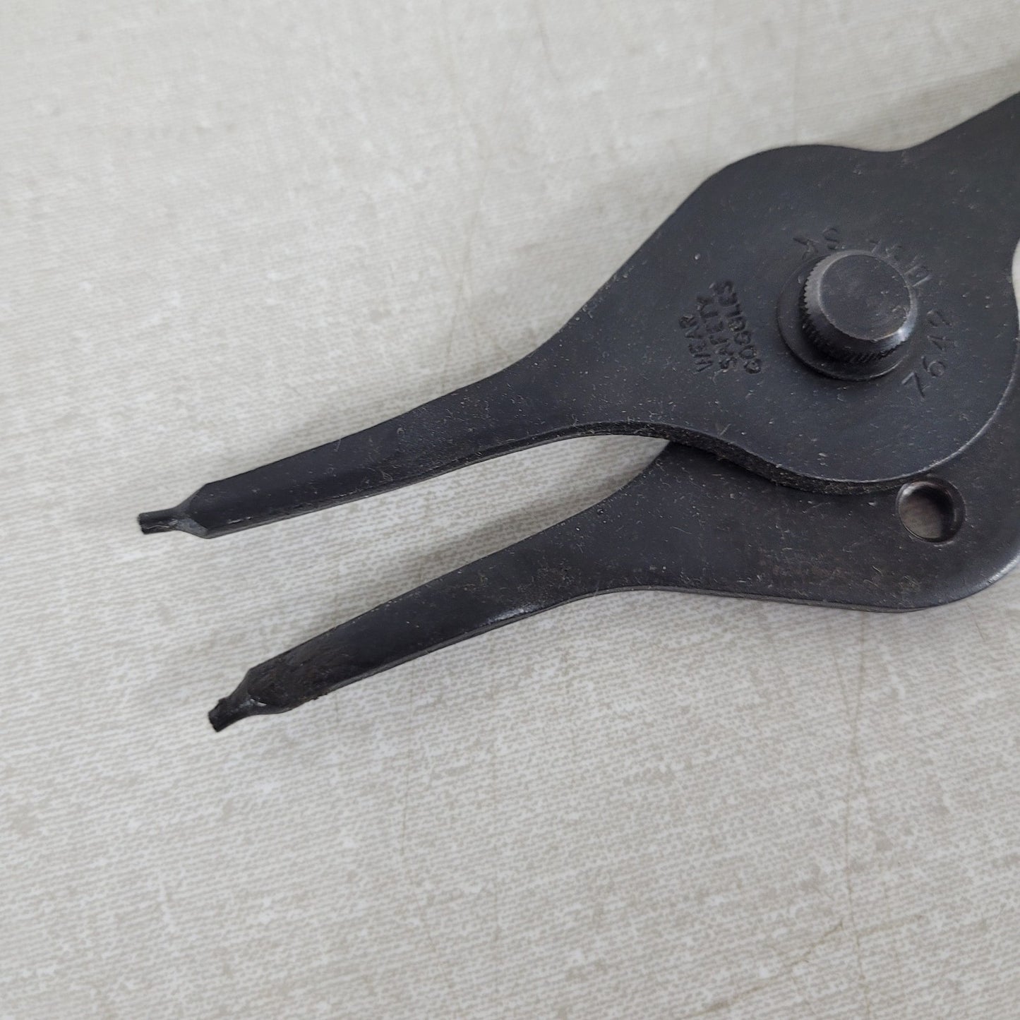 SK Tools 7642 .090in 0 Degree Convertible Retaining Snap Ring Pliers US