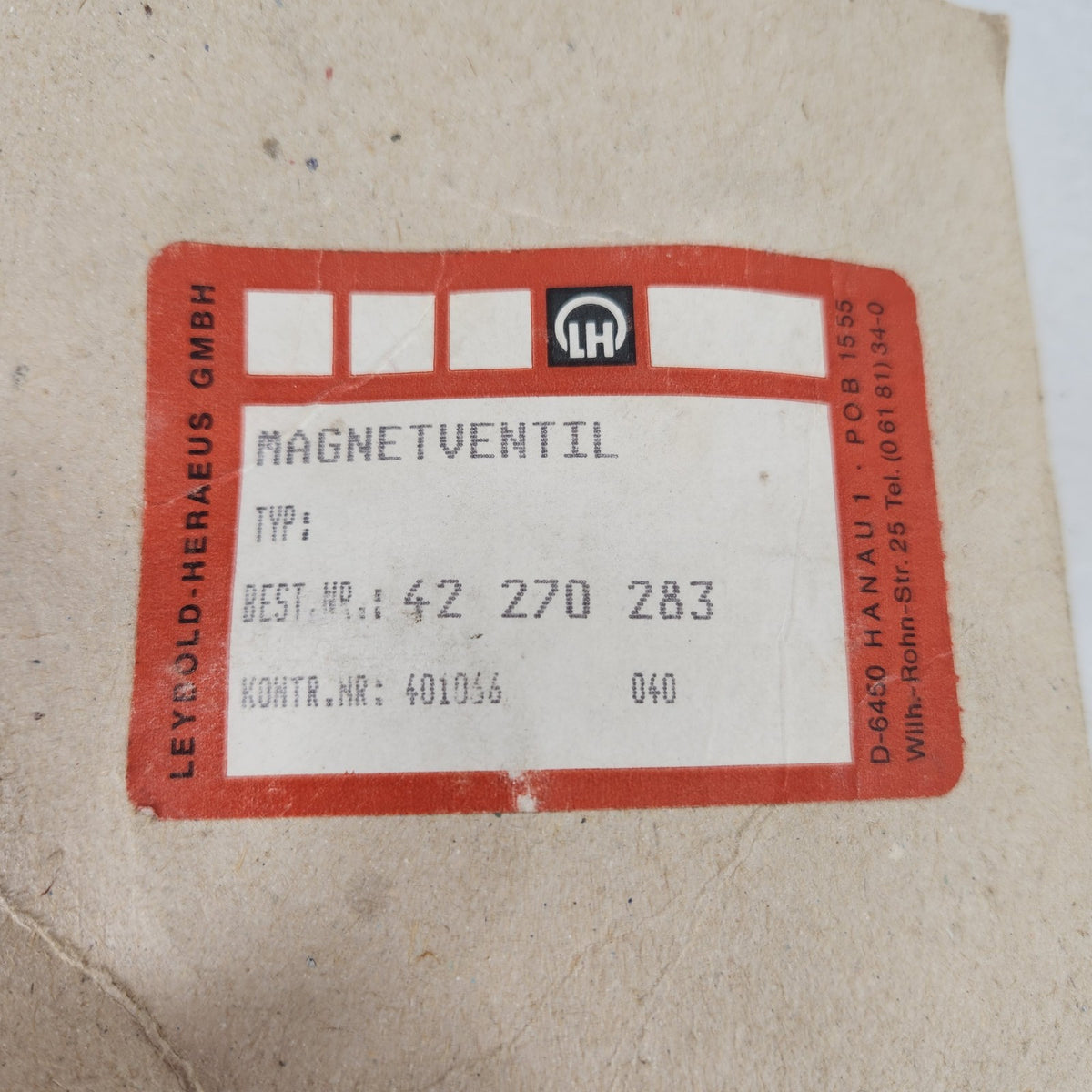 NEW Leybold Heraeus 42 270 283 Electromagnetic Vacuum Solenoid Valve 42270283