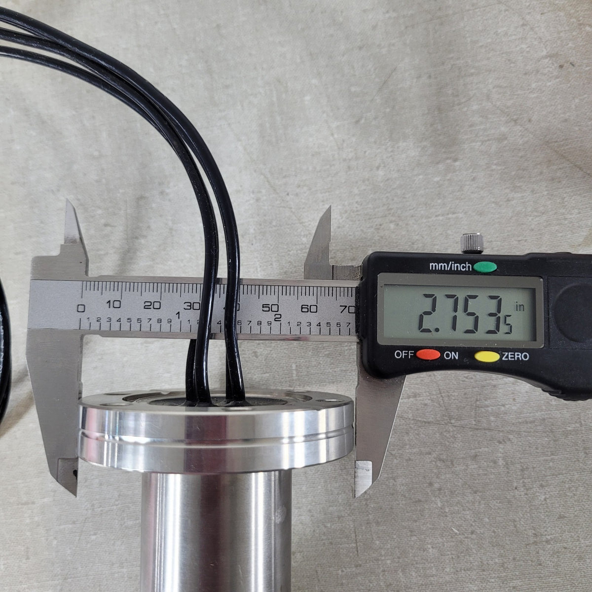 2.75" CF DN35CF 4-Pin High Current Vacuum Electrical Feedthrough MS3471L14-19P