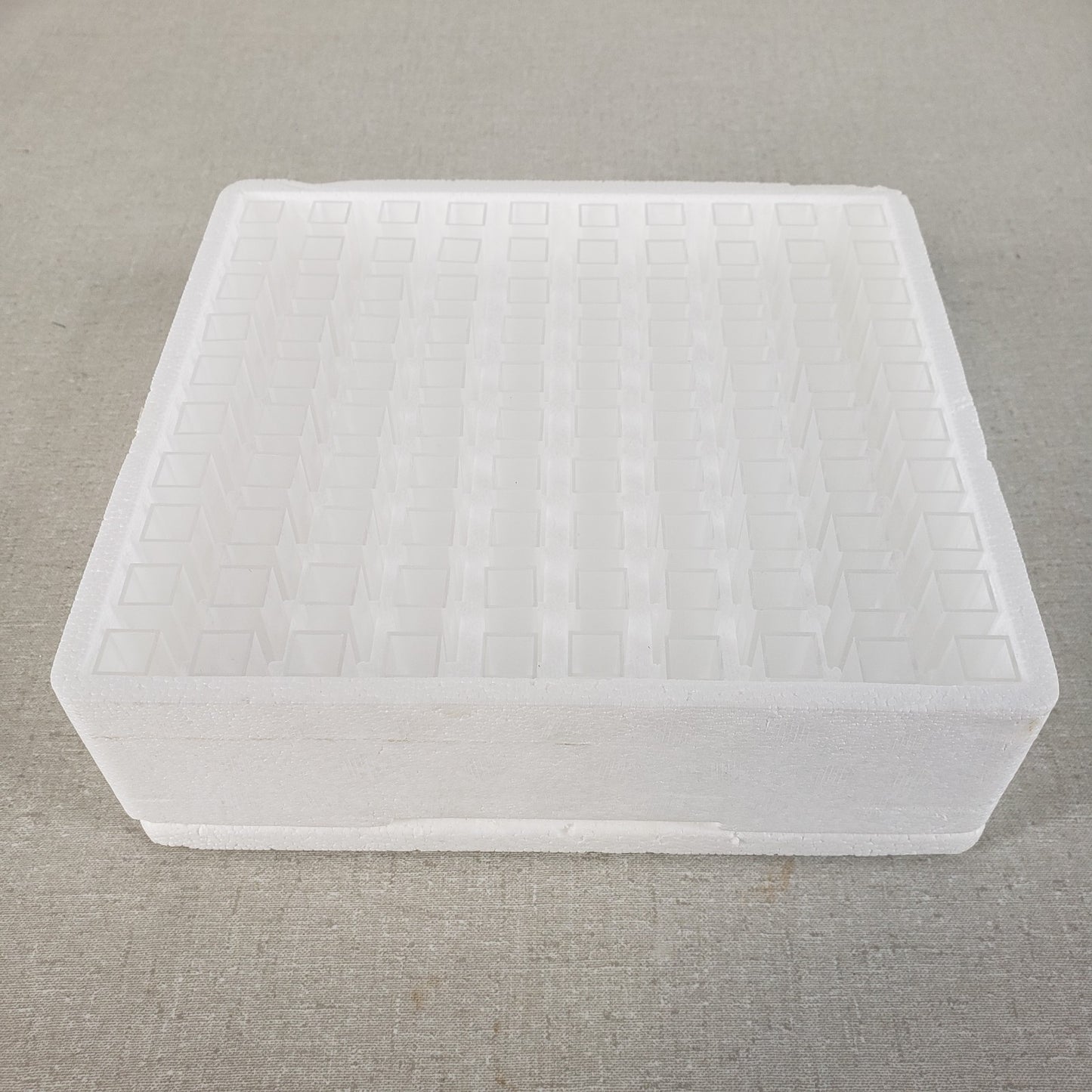 Sigma Aldrich Z637157 UV Cuvettes Disposable 2.5-4.5mL 10x35mm Window Box of 100