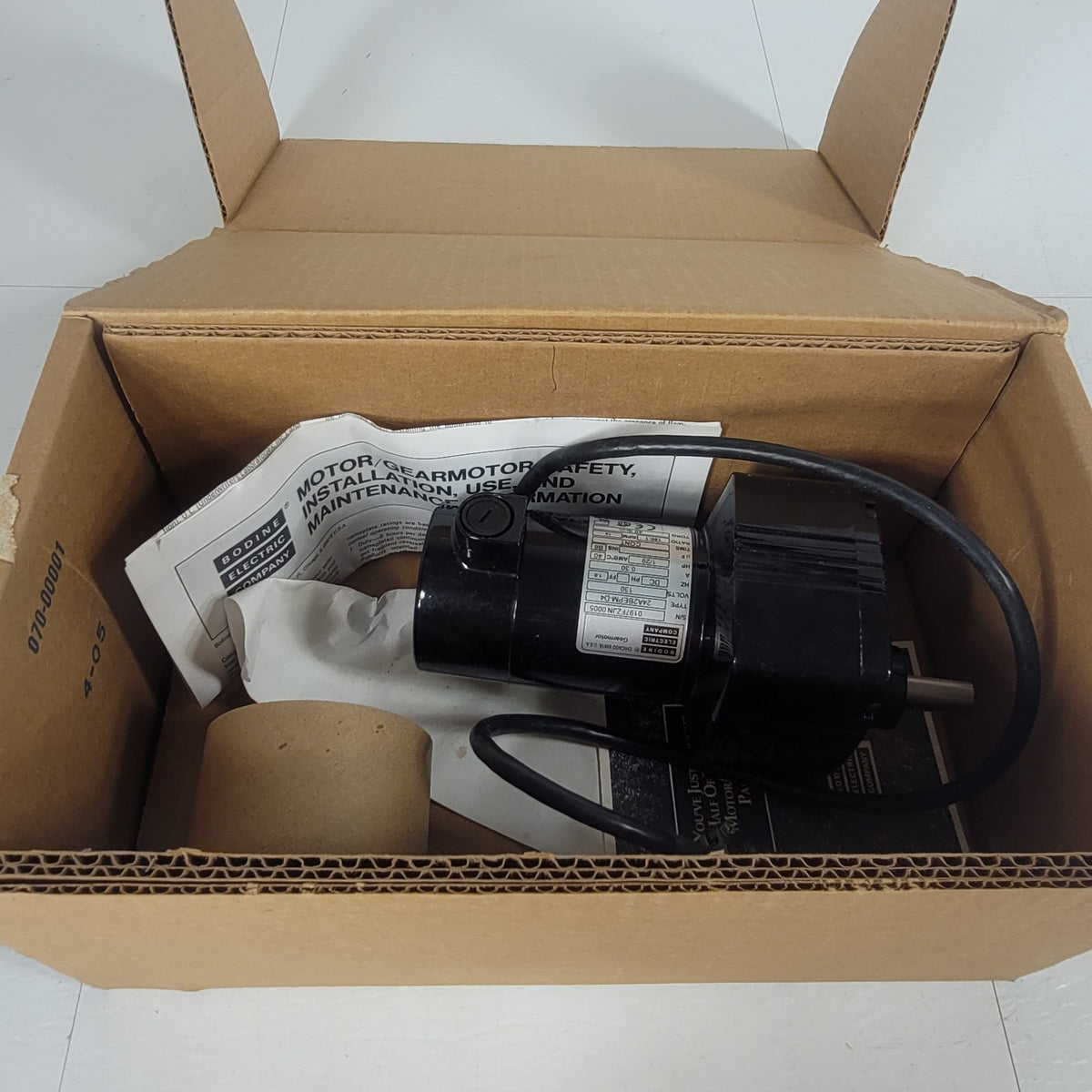 Bodine 24A2BEPM-D4 0197 DC Gearmotor 130V 14 RPM 180:1 40 lb-in 1/29HP New