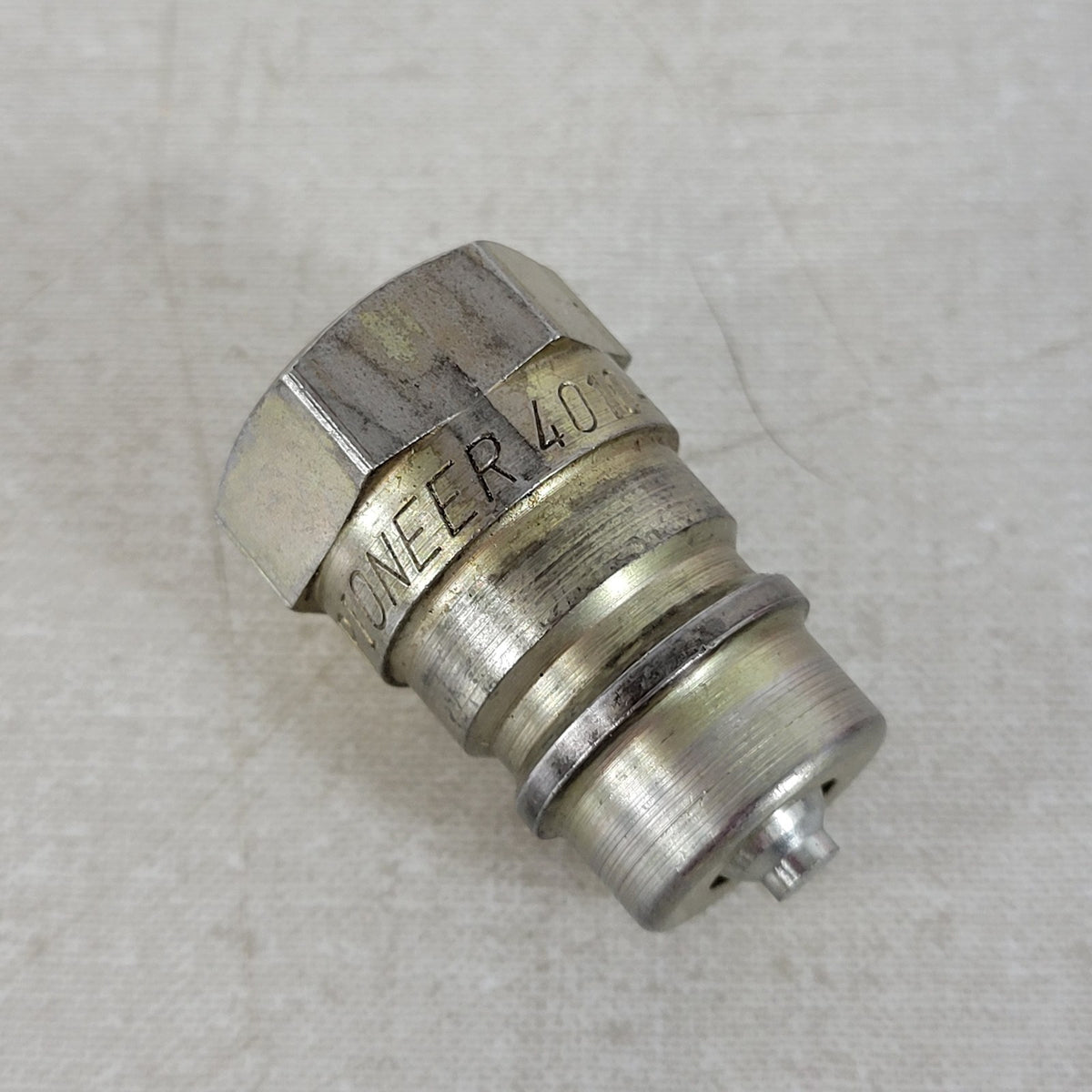 Pioneer 4010-3P 3/8" NPTF Male Hydraulic Quick Coupler Tip 3000 PSI