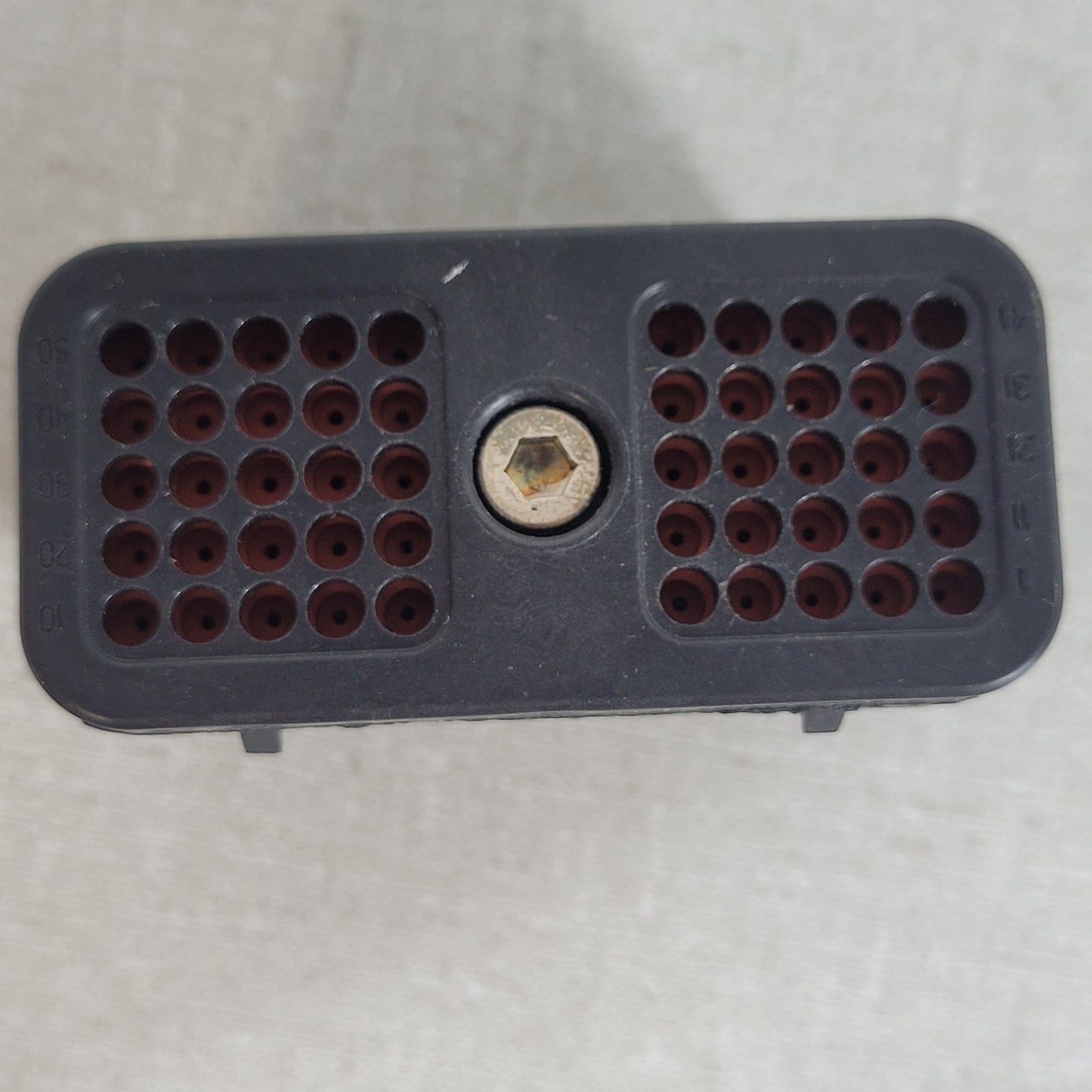 Deutsch DRC26-50S01 DRC Series 50-Way Socket Plug Connector Black w/ Yellow Cap