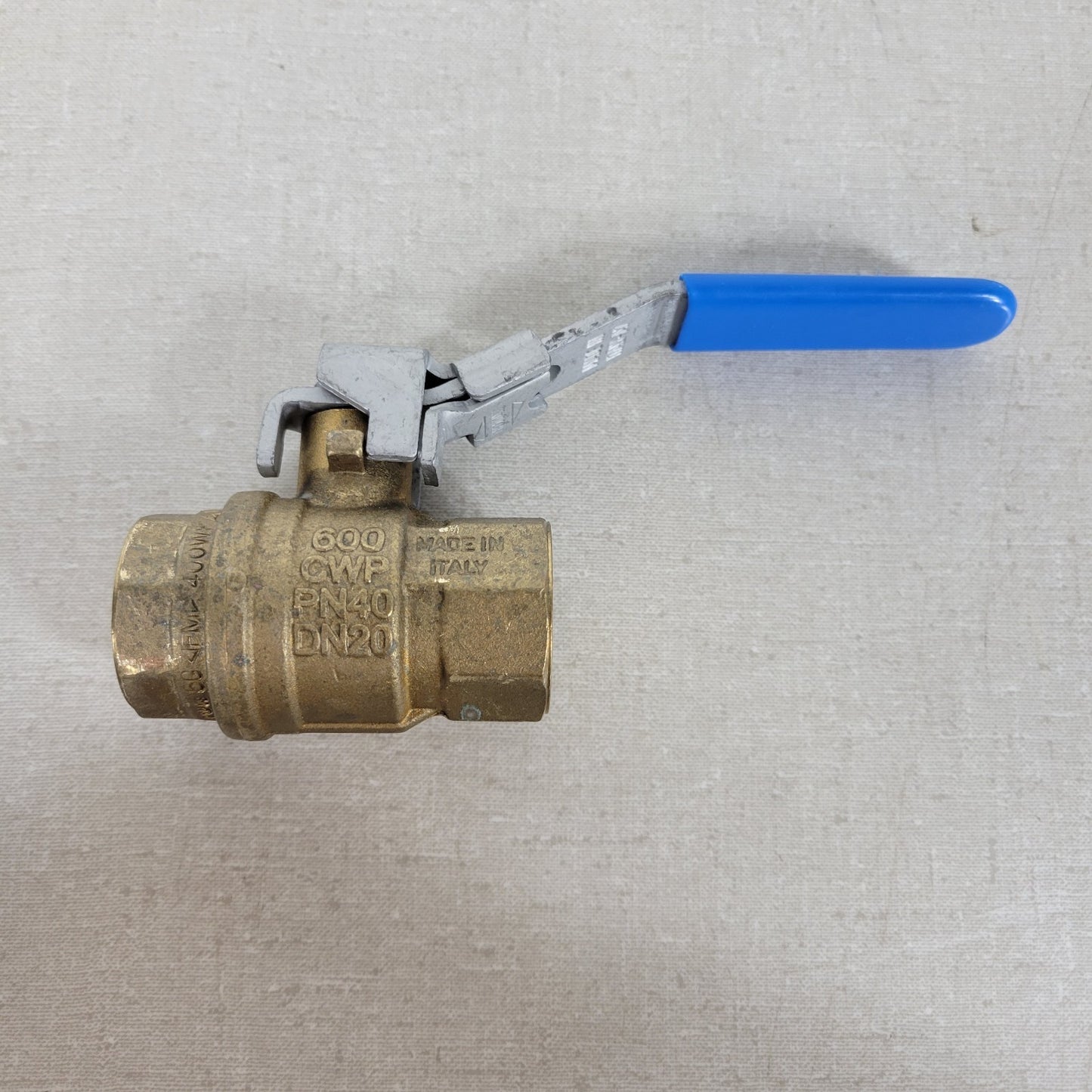 RuB S95E45 3/4" FNPT Brass Full Port Ball Valve 600 CWP Locking Handle