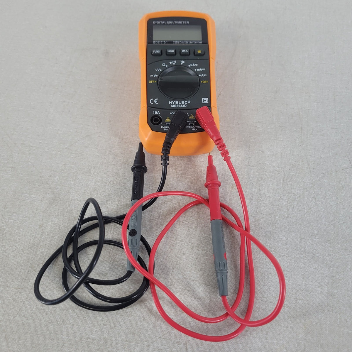 HYELEC MS8233D Digital Multimeter 2000 Count Auto Range AC DC Volt Ohm Amp