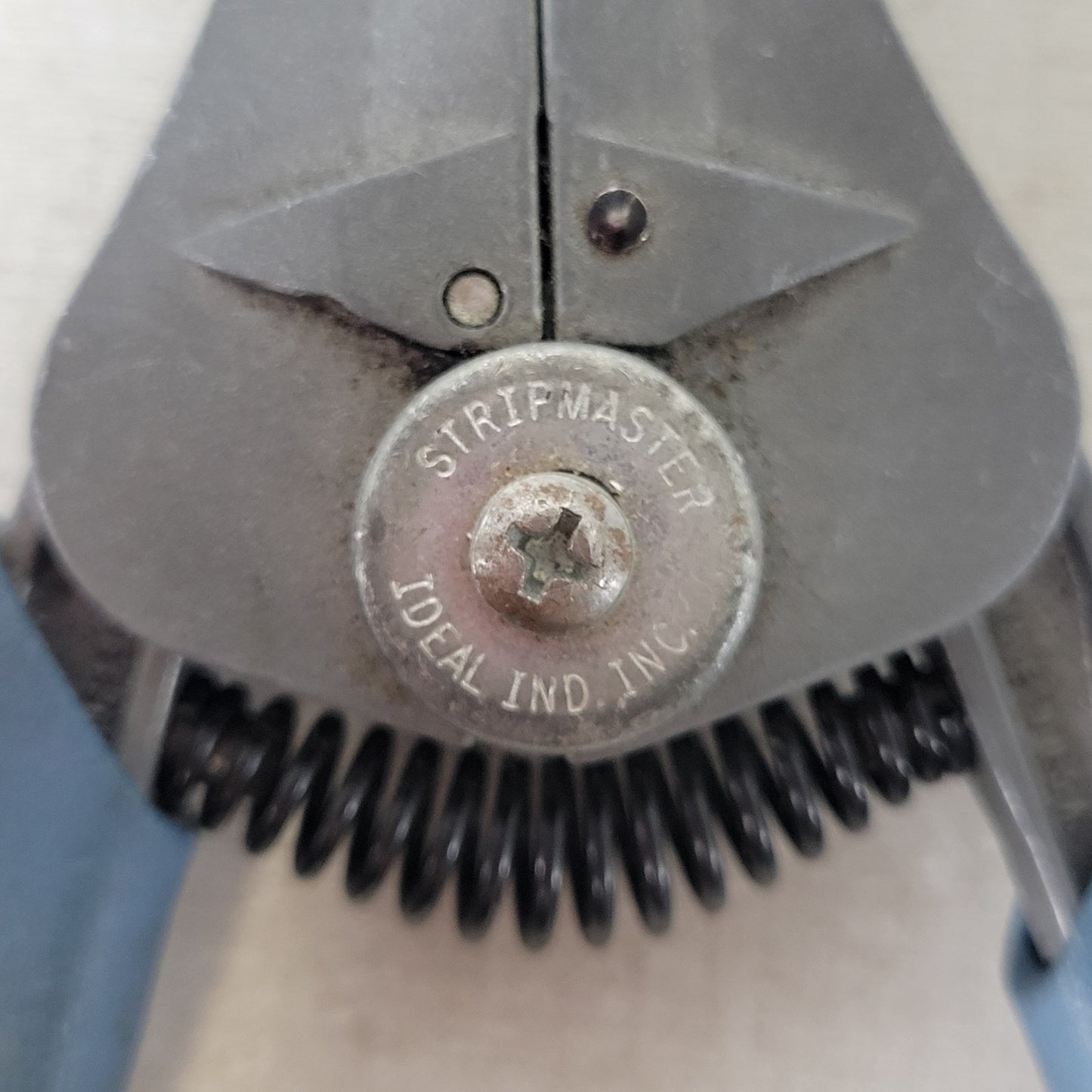 IDEAL 45-090 Stripmaster Automatic Wire Stripper 8-12 AWG 6-1/2" USA