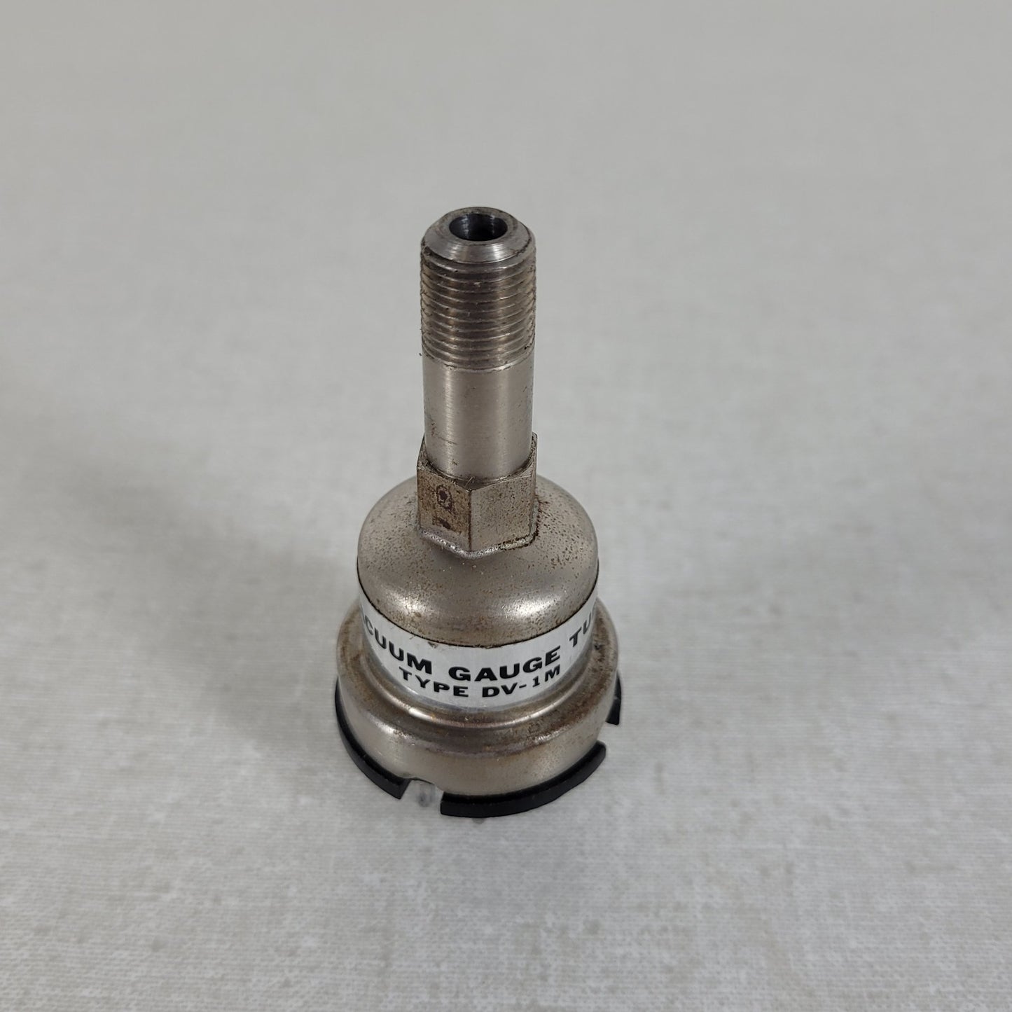 Veeco DV-1M Thermocouple Vacuum Guage Tube 8 Pin Connector 1/8" NPT
