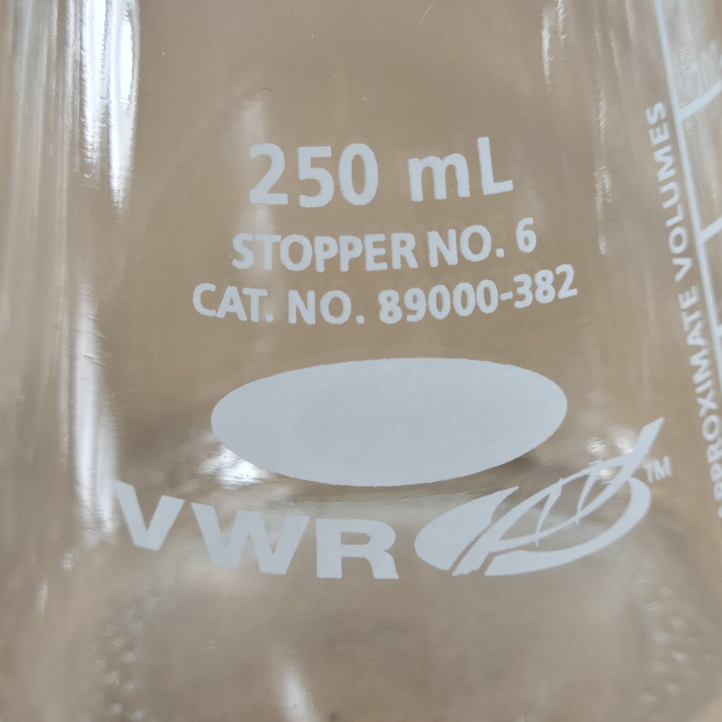 Lot of 3 Filter Flasks 2 Valueware 57060-250 & 1 VWR 89000-382 250mL #6 Stopper