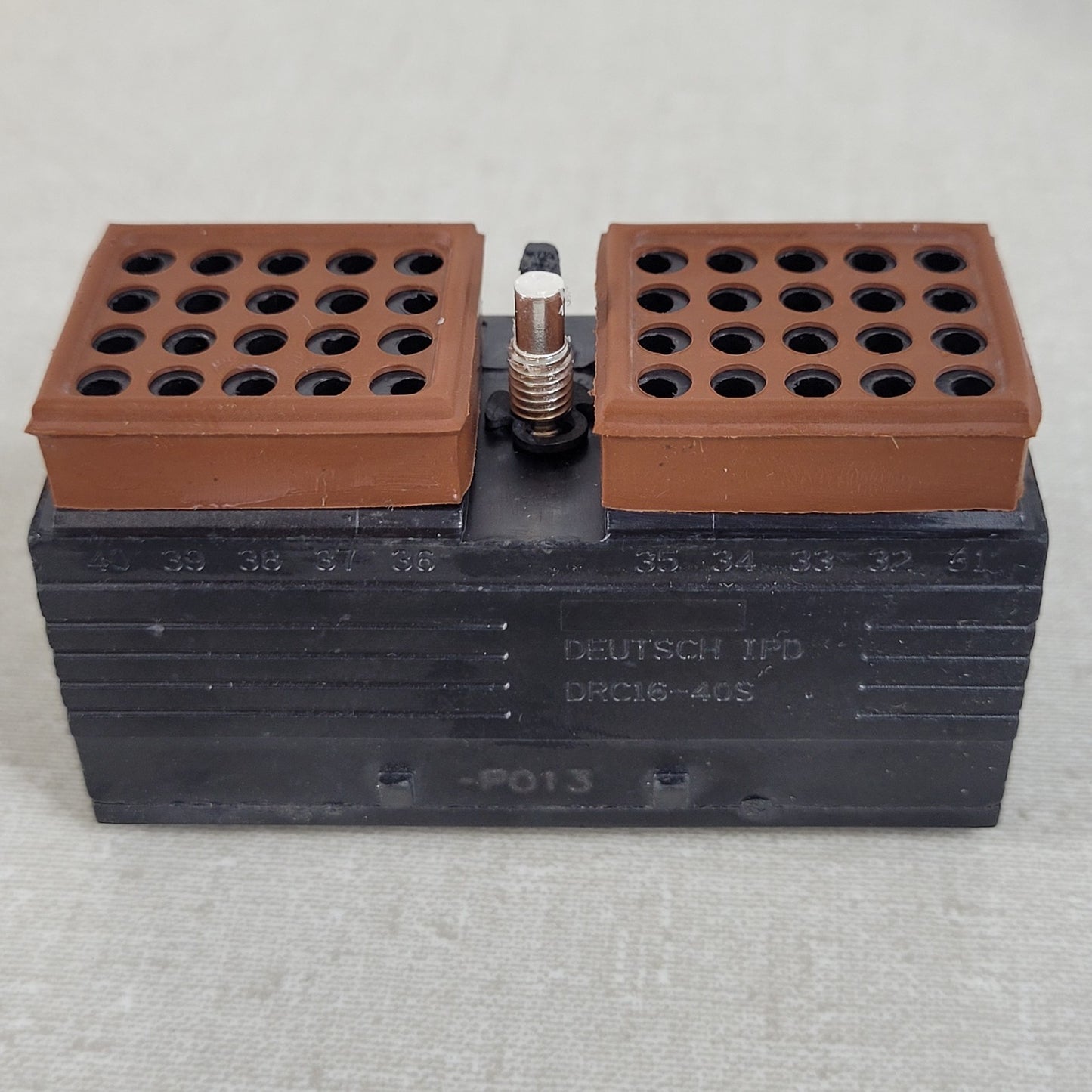 TE Deutsch DRC16-40S 40-Way Socket Connector Plug Housing w/ Terminal Inserts