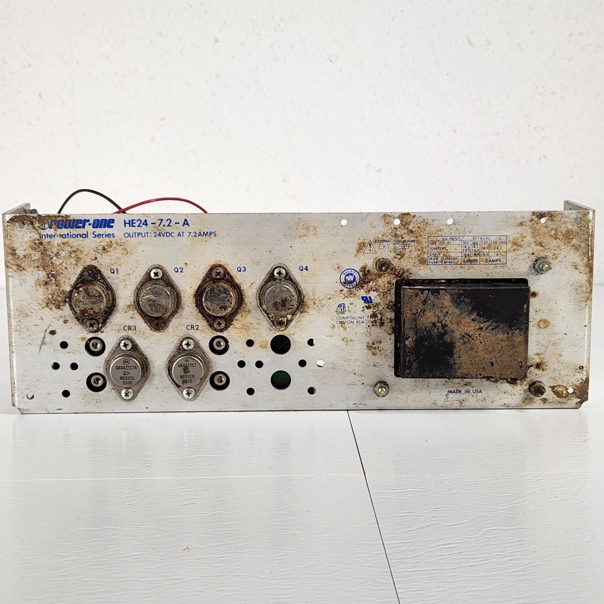 Power-One HE24-7.2-A 24VDC 7.2A 173W Linear DC Power Supply