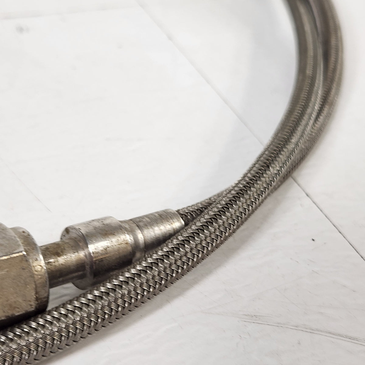 Cajon 6ft Stainless Steel Braided Flexible Hose 1/4" Female VCR Both Ends