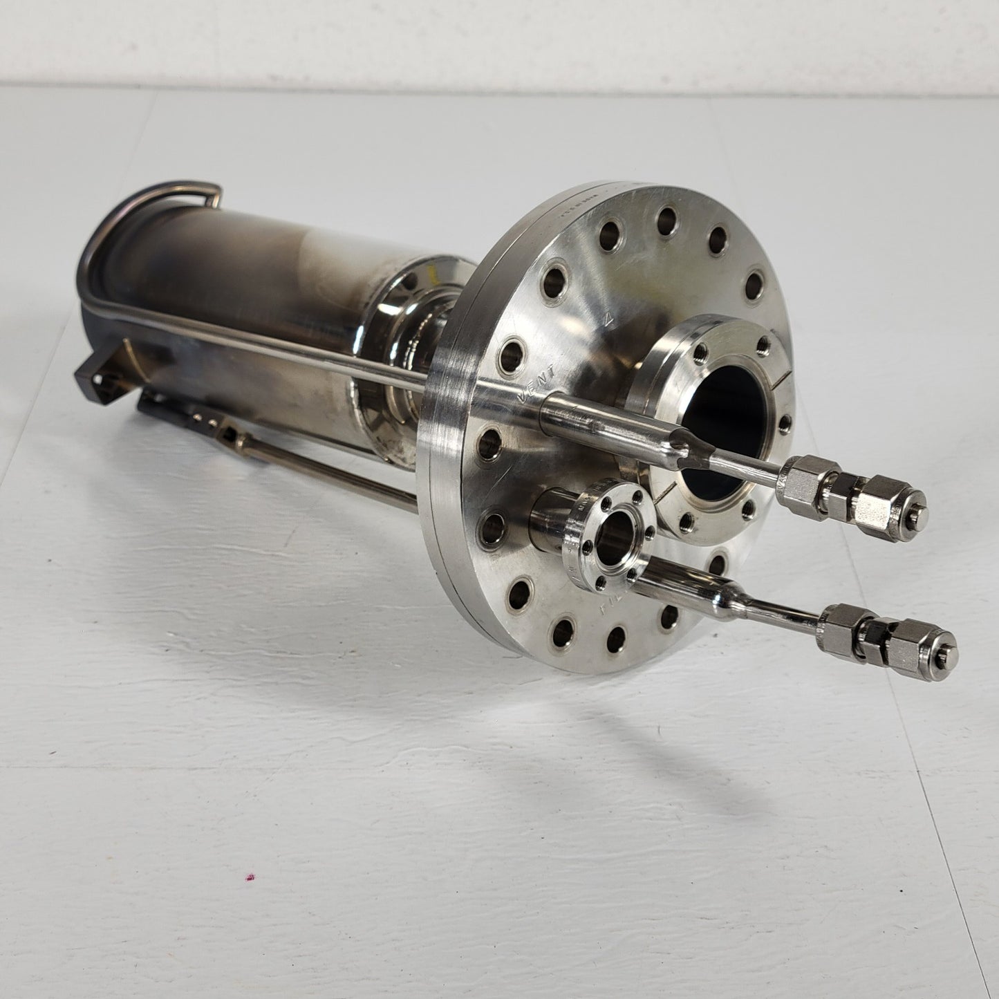Varian DN100CF 6" MBE Effusion Cell LN2 Dewar Cryoshroud DN35CF DN16CF UHV Cool