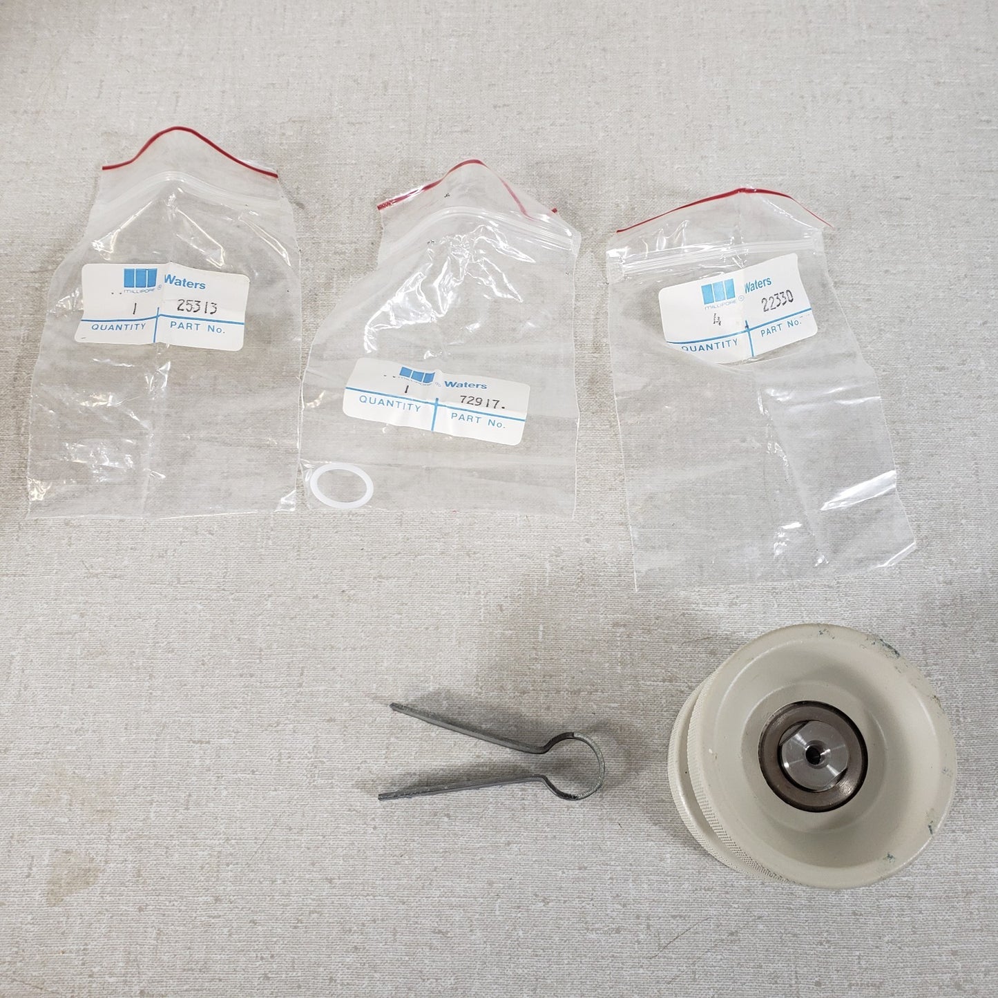 *PARTIAL KIT* WATERS Guard-Pak Precolumn HPLC Module and Inserts, 72917, Module