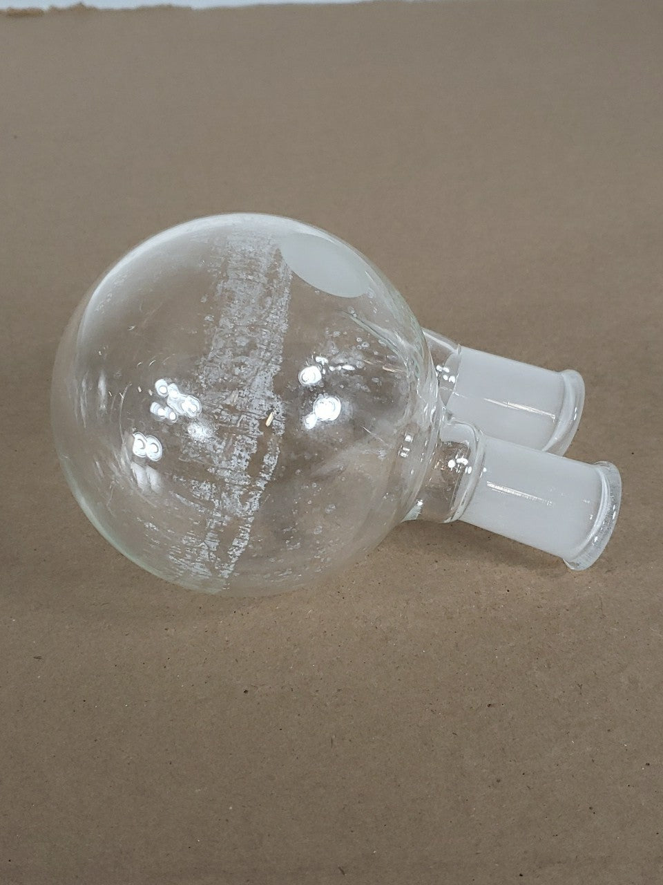 Chemglass CG-1518-06 Round Bottom Flask 500mL 2 Neck Straight 24/40 Joints