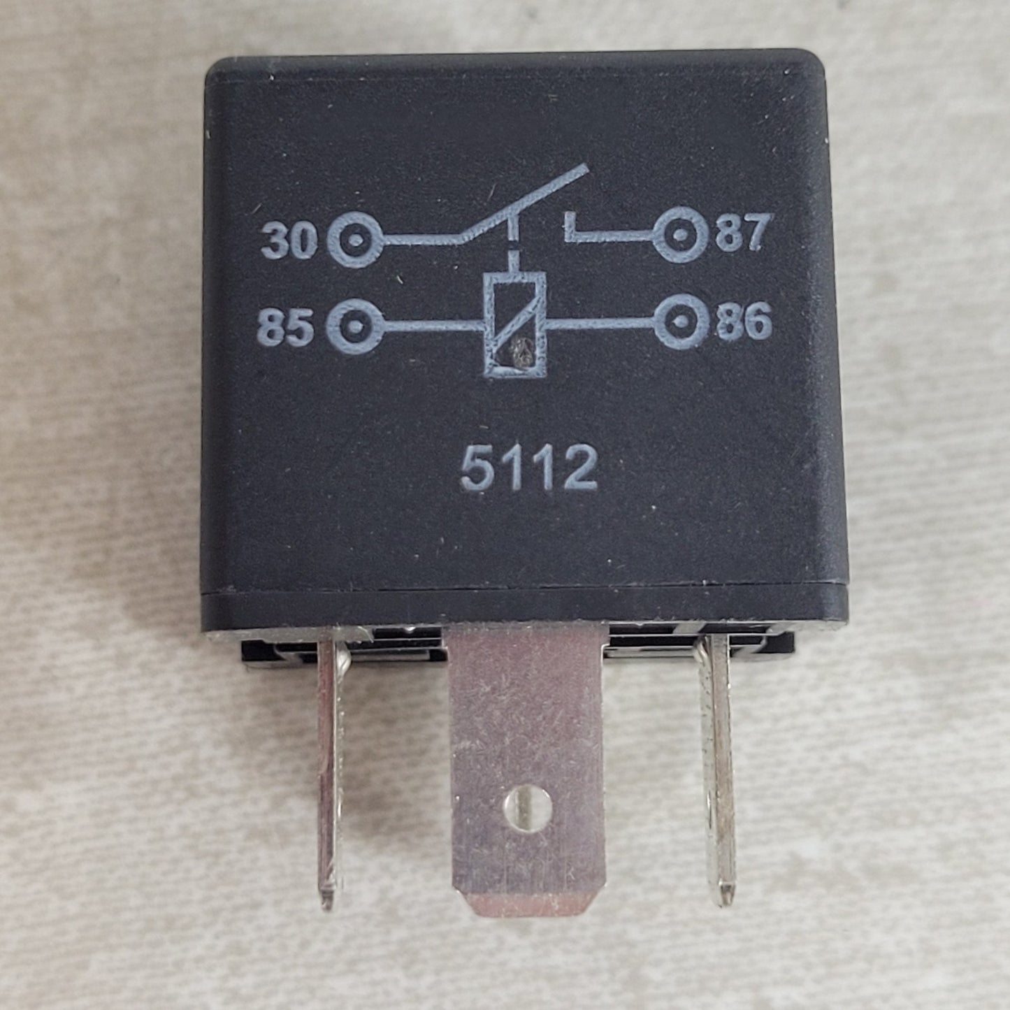 Hella 4RA 933 332-10 12V 40A 5-Pin Changeover Conversion Relay w/ Box