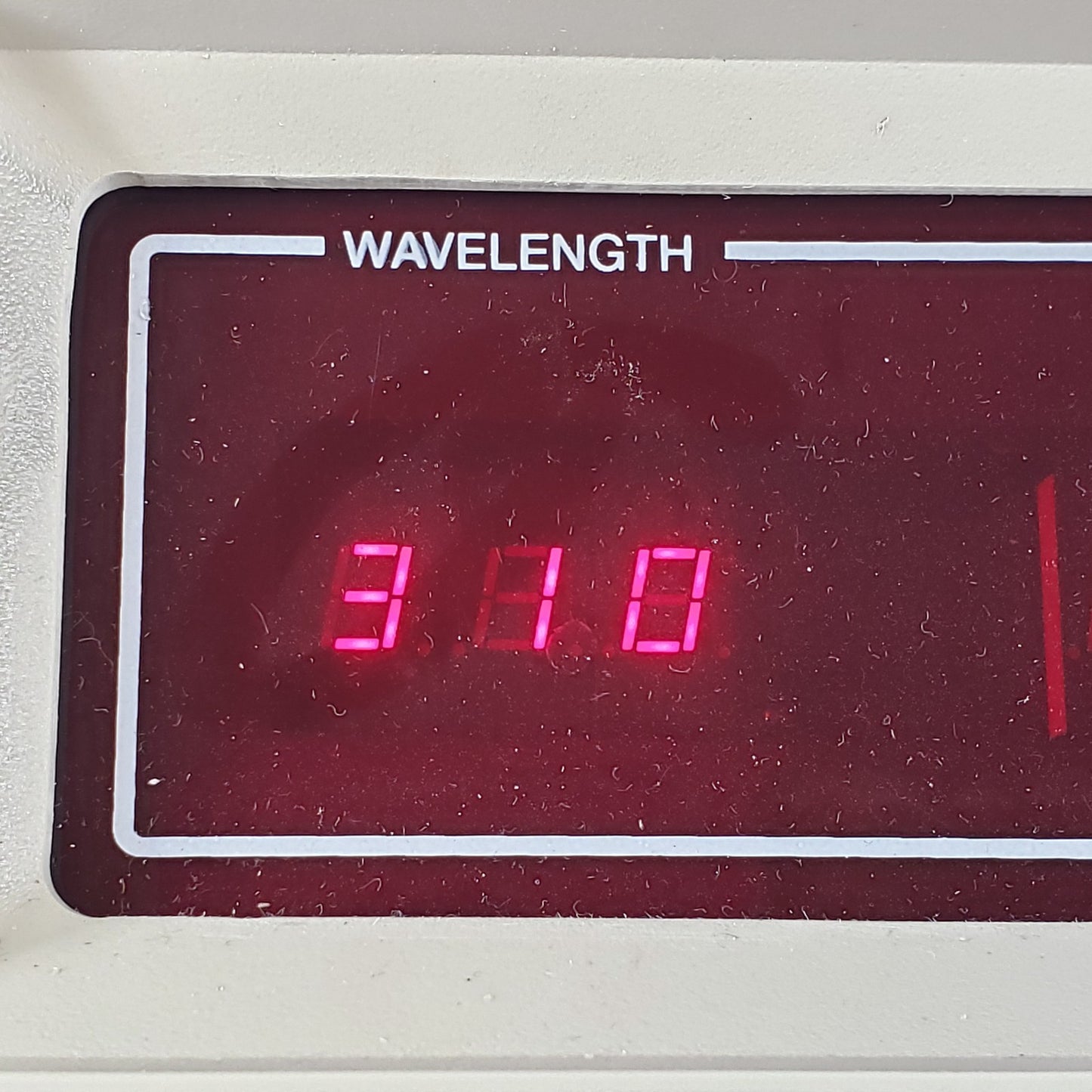 SPECTRONIC 20D+ 333183 Digital Spectrophotometer 340-950nm No Sample Holder