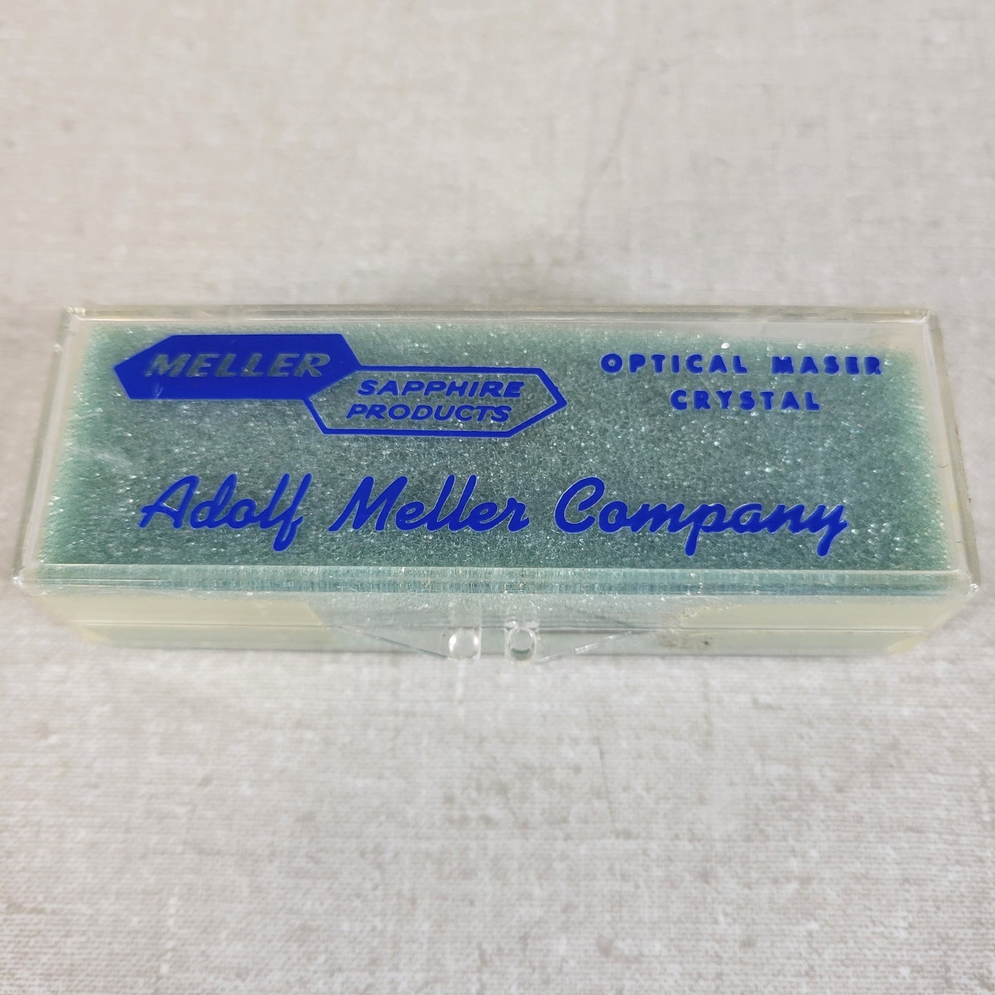 Adolf Meller Optics 0.04% Cr Ruby Sapphire Laser Maser Rod 1/4 x 1-1/2 90°