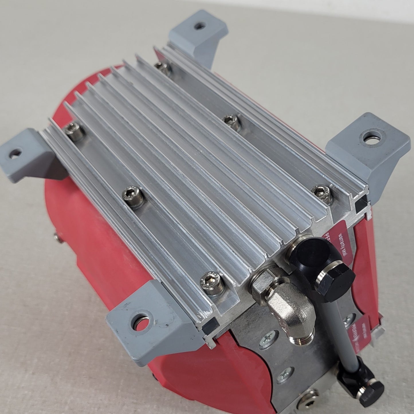 Pfeiffer MVP 030-3 DC Oil-Free Diaphragm Vacuum Pump 24V PK T01 191 B 1.2 m3/h