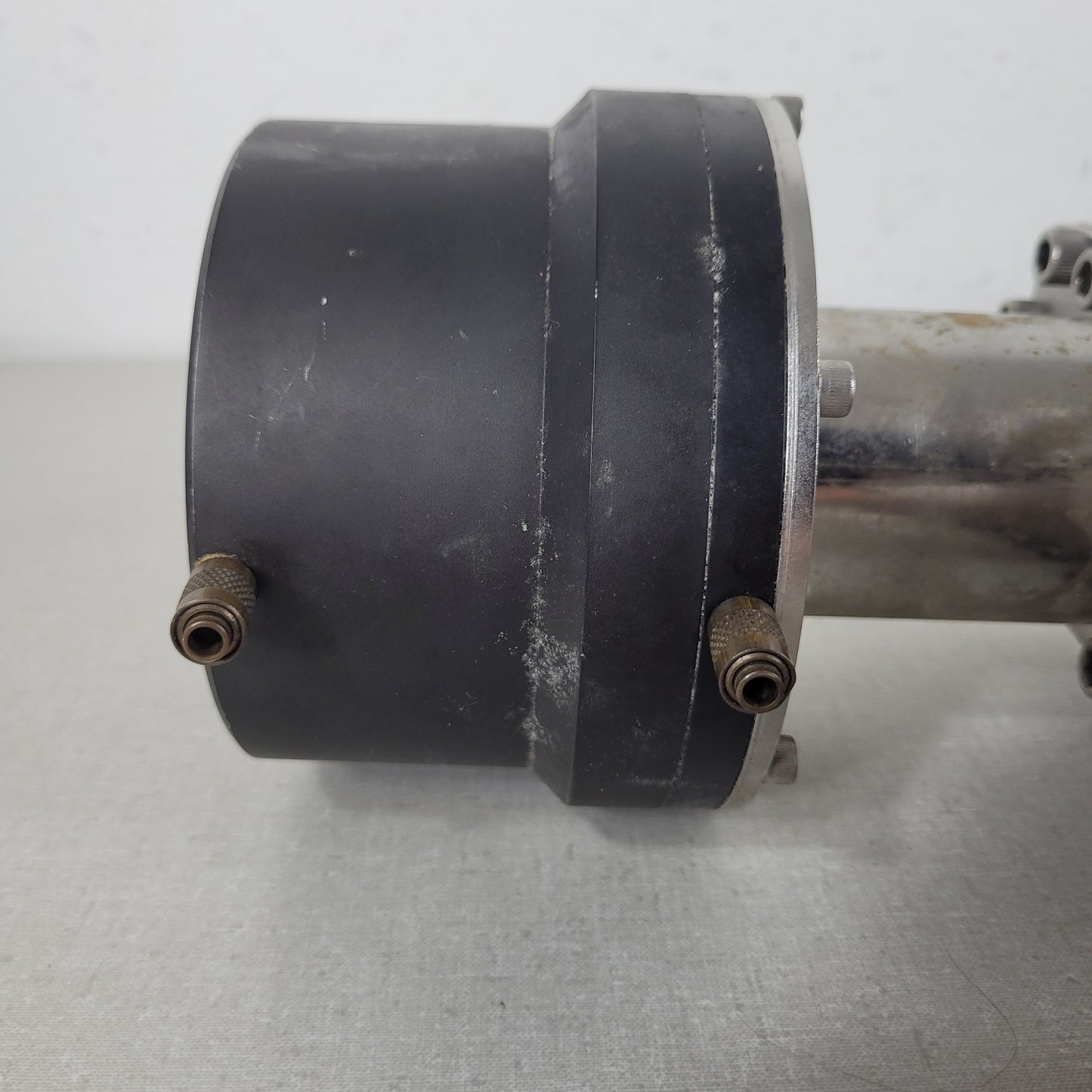 TESTED MDC GV-8000V-ASA-P 8in Bore Pneumatic Vacuum Gate Valve 16in, 11in OD ASA